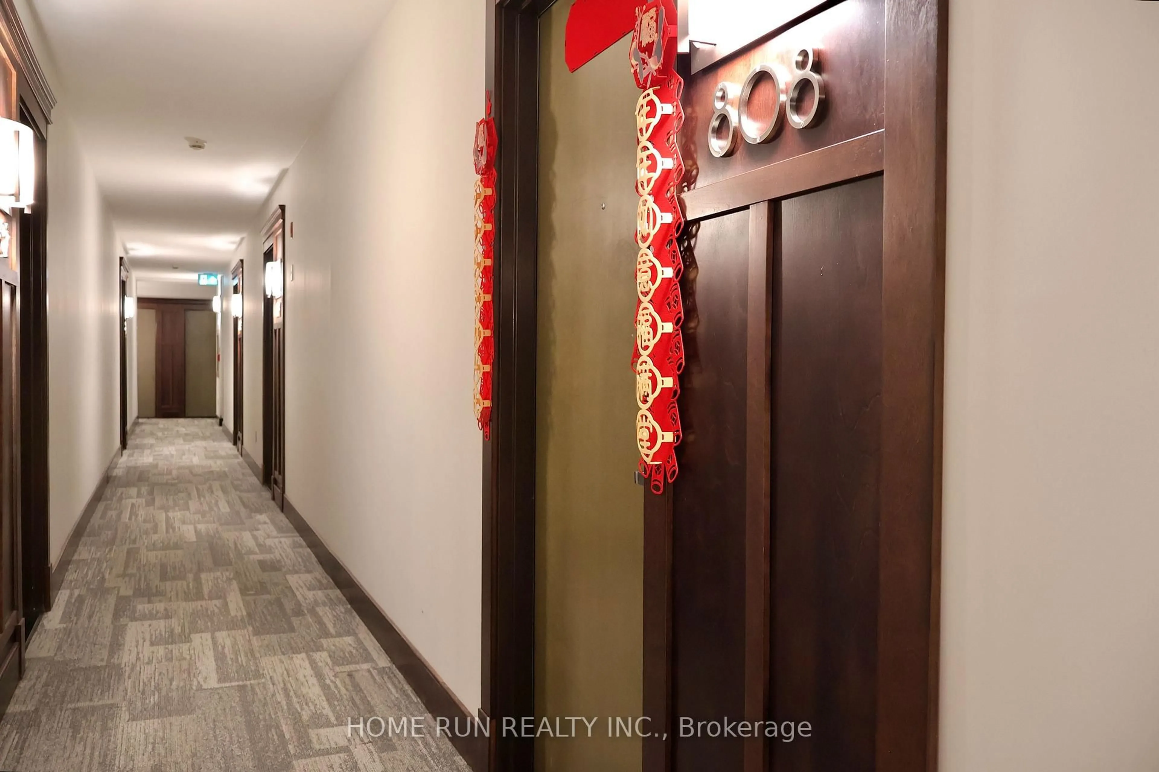 Indoor foyer for 200 Besserer #808, Ottawa Ontario K1N 0A7