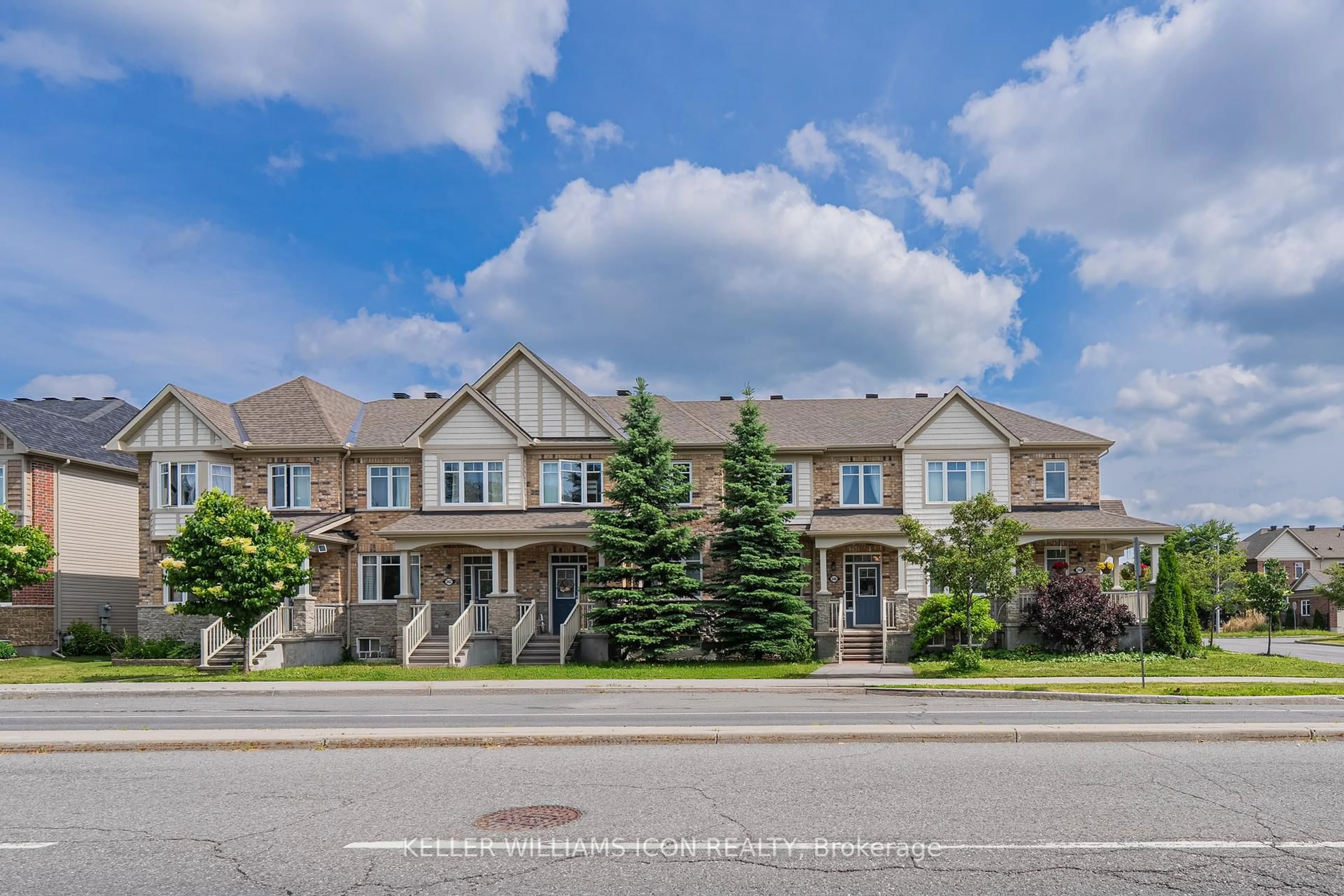 A pic from outside/outdoor area/front of a property/back of a property/a pic from drone, street for 246 Longfields Dr, Ottawa Ontario K2J 5Y7