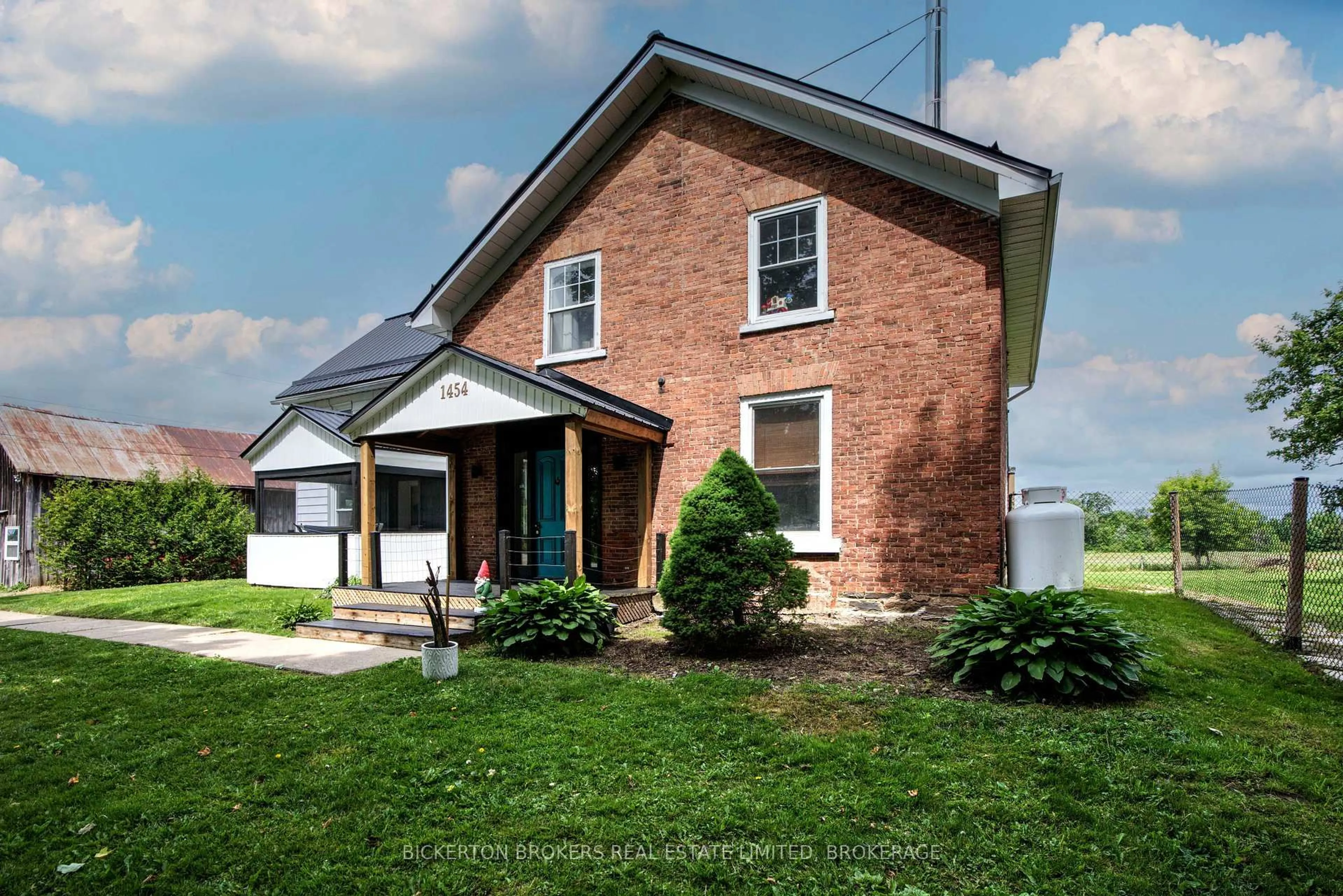Home with brick exterior material, building for 1454 County Road 2 Rd, Front of Yonge Ontario K0E 1R0