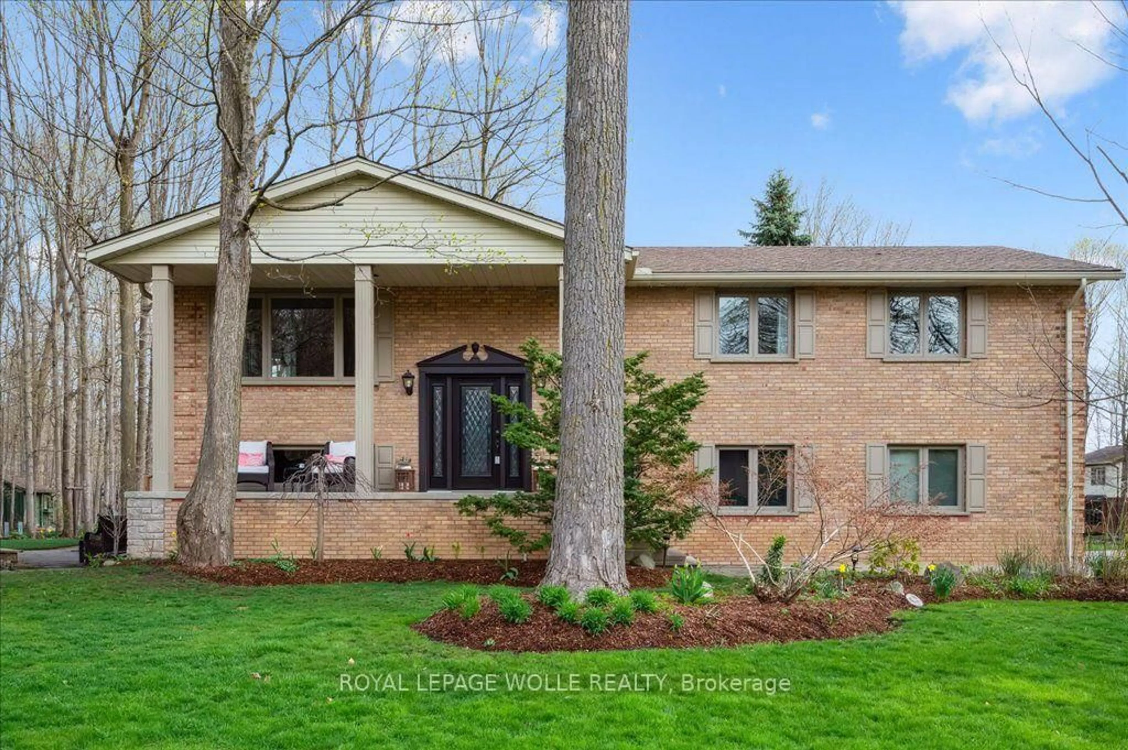 Home with brick exterior material, unknown for 1 Nuthatch Pl, Woolwich Ontario N3B 3G5