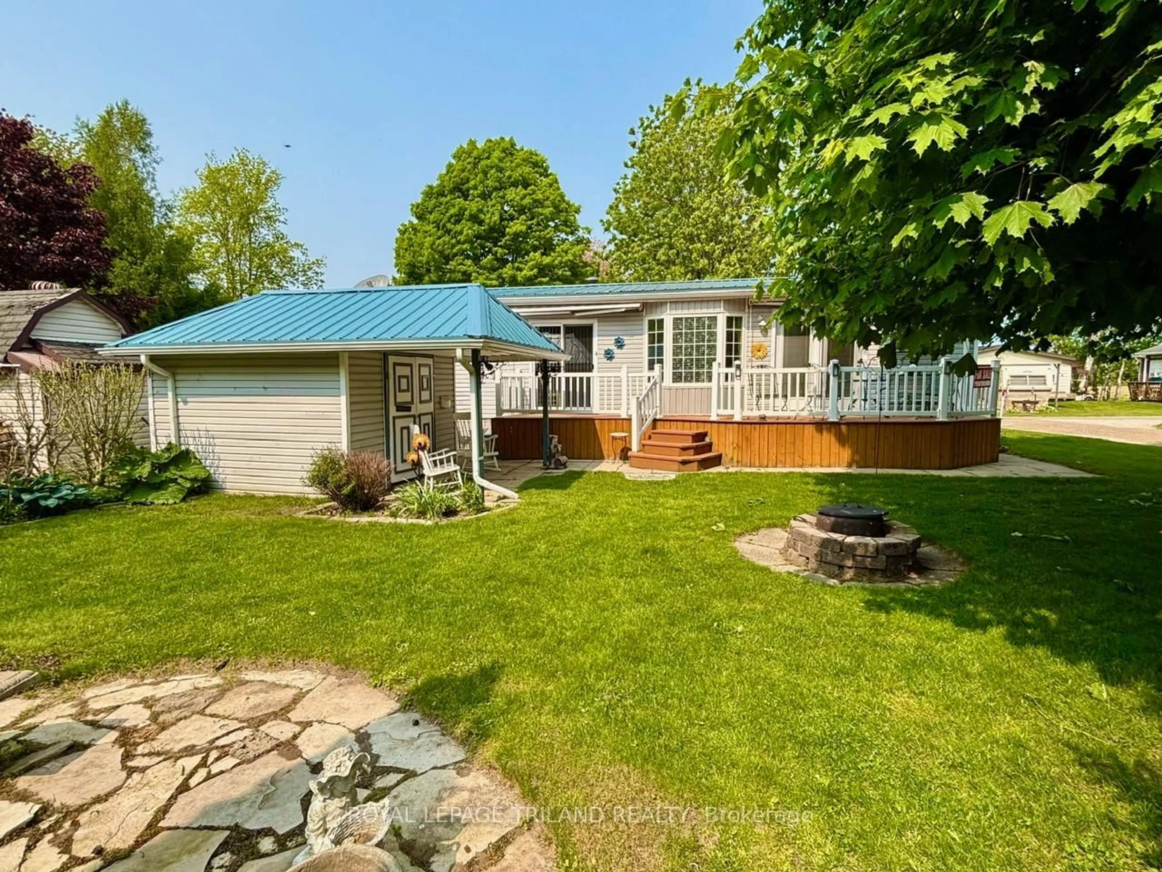 Unknown for 21527 Gray (Lot 132-133 Birch St.) Line, West Elgin Ontario N0L 2C0