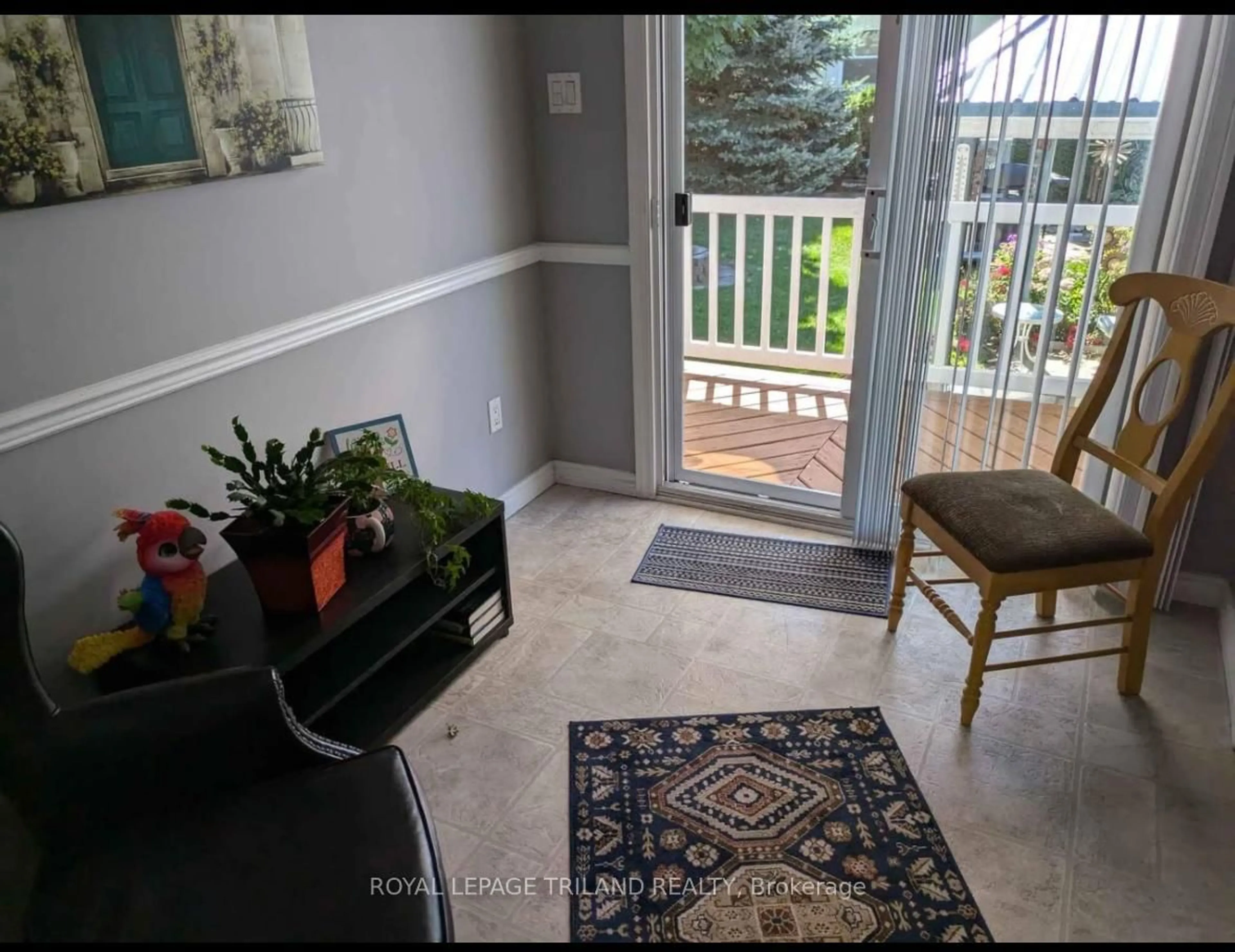Indoor entryway for 21527 Gray (Lot 132-133 Birch St.) Line, West Elgin Ontario N0L 2C0