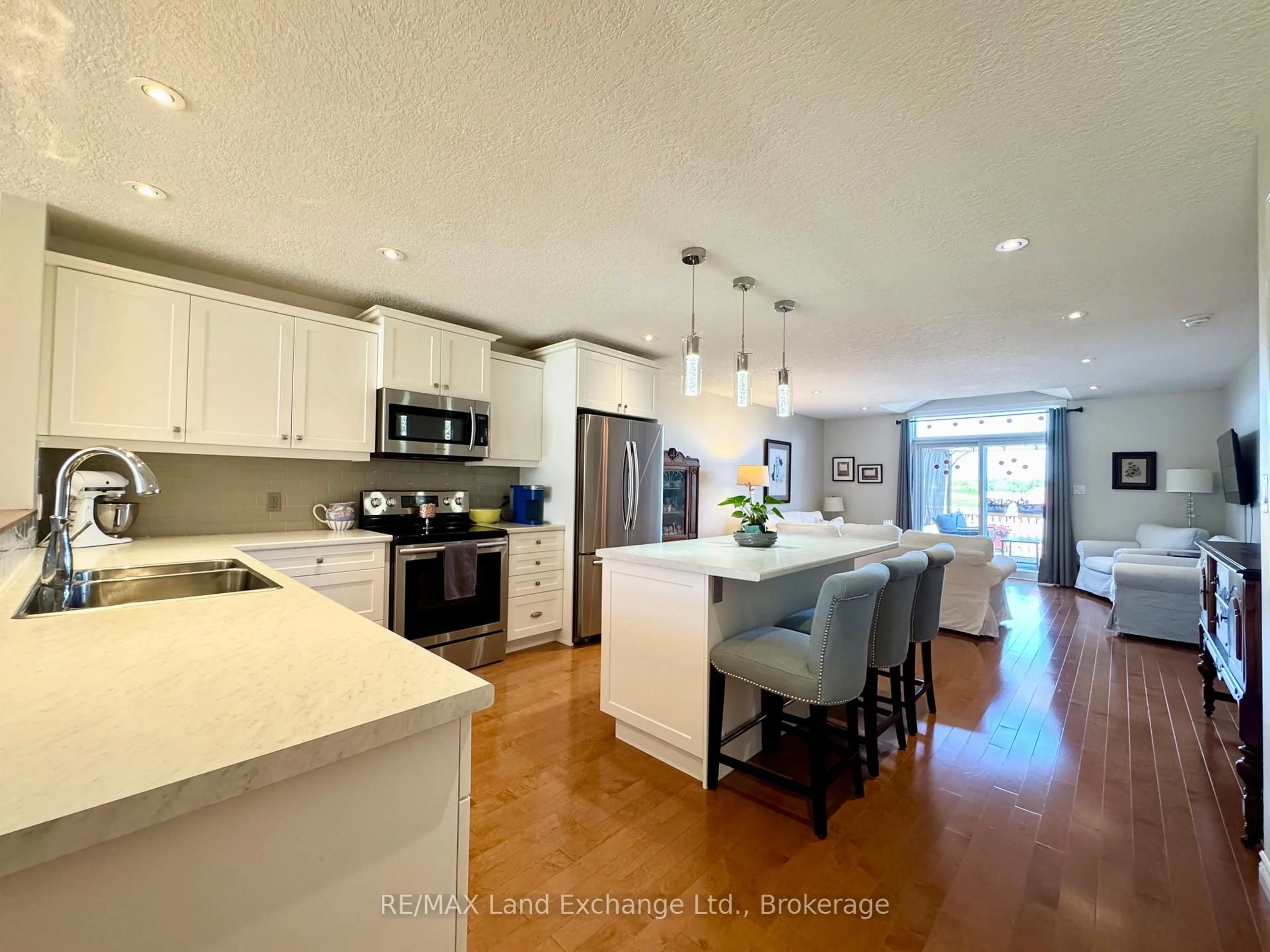 Open concept kitchen, unknown for 246 Stickel St, Saugeen Shores Ontario N0H 2C1