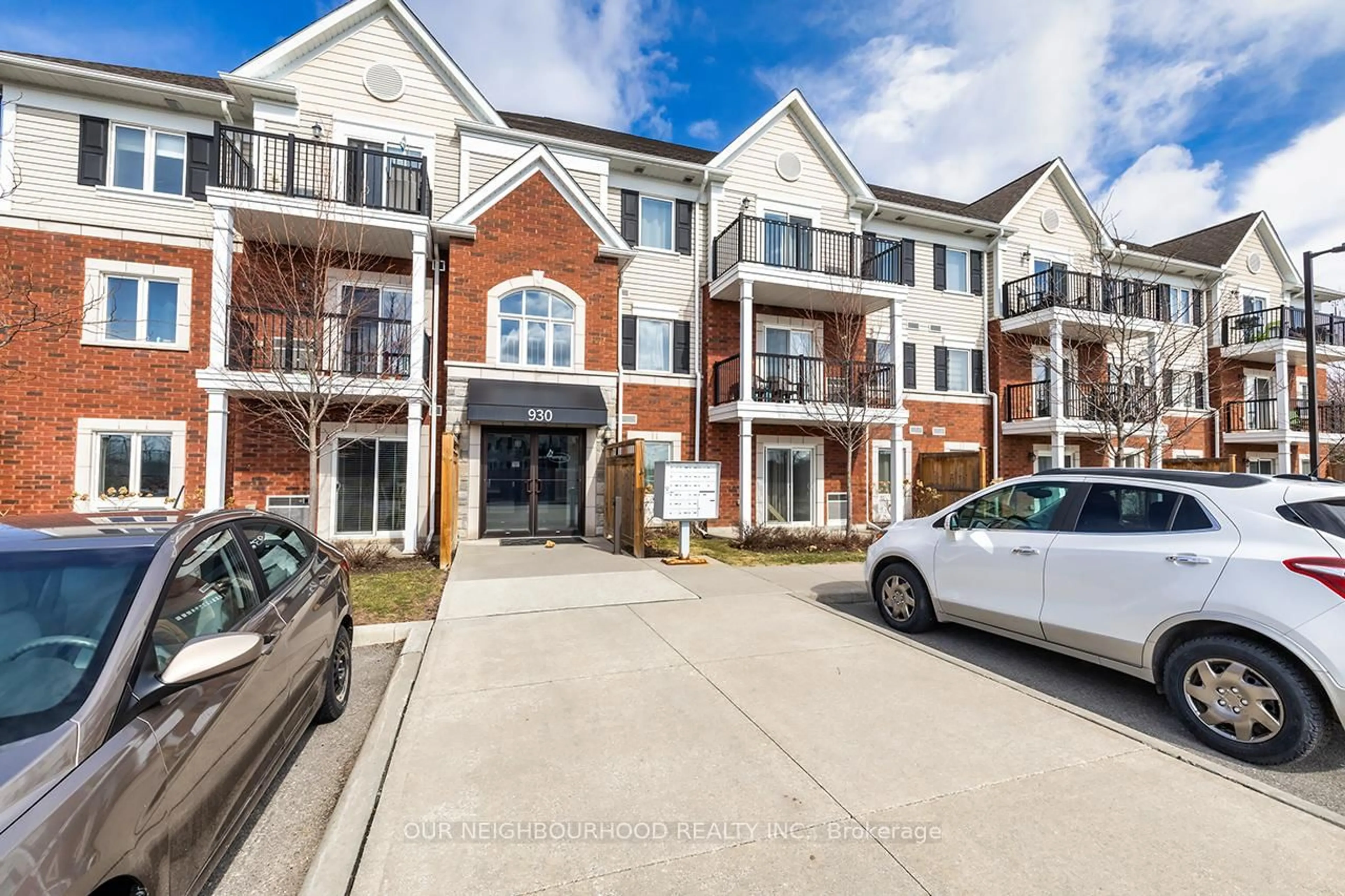 A pic from outside/outdoor area/front of a property/back of a property/a pic from drone, street for 930 Wentworth St #102, Peterborough West Ontario K9J 8R8