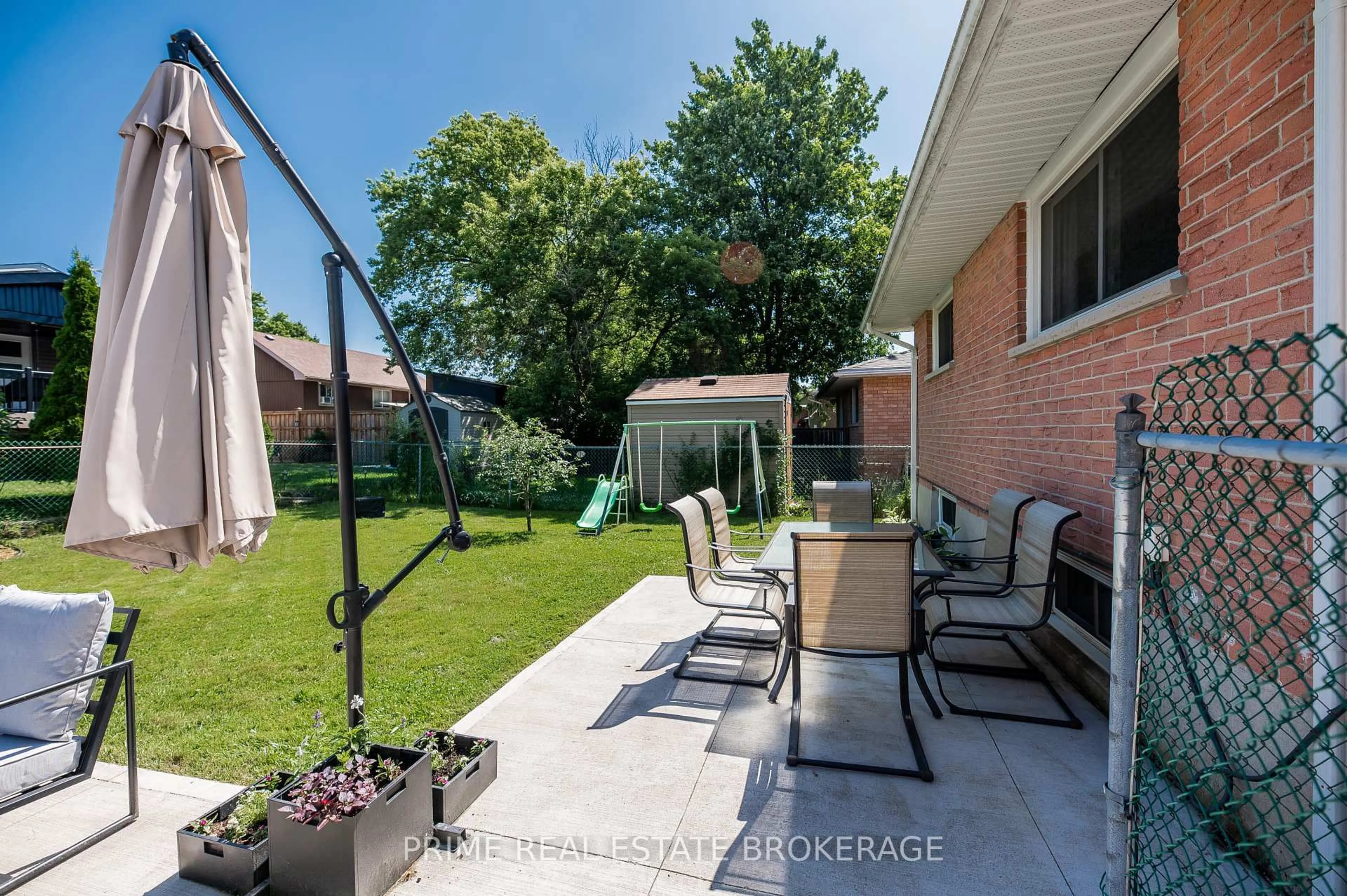 Patio, street for 14 Ponderosa Cres, London South Ontario N6E 2L6