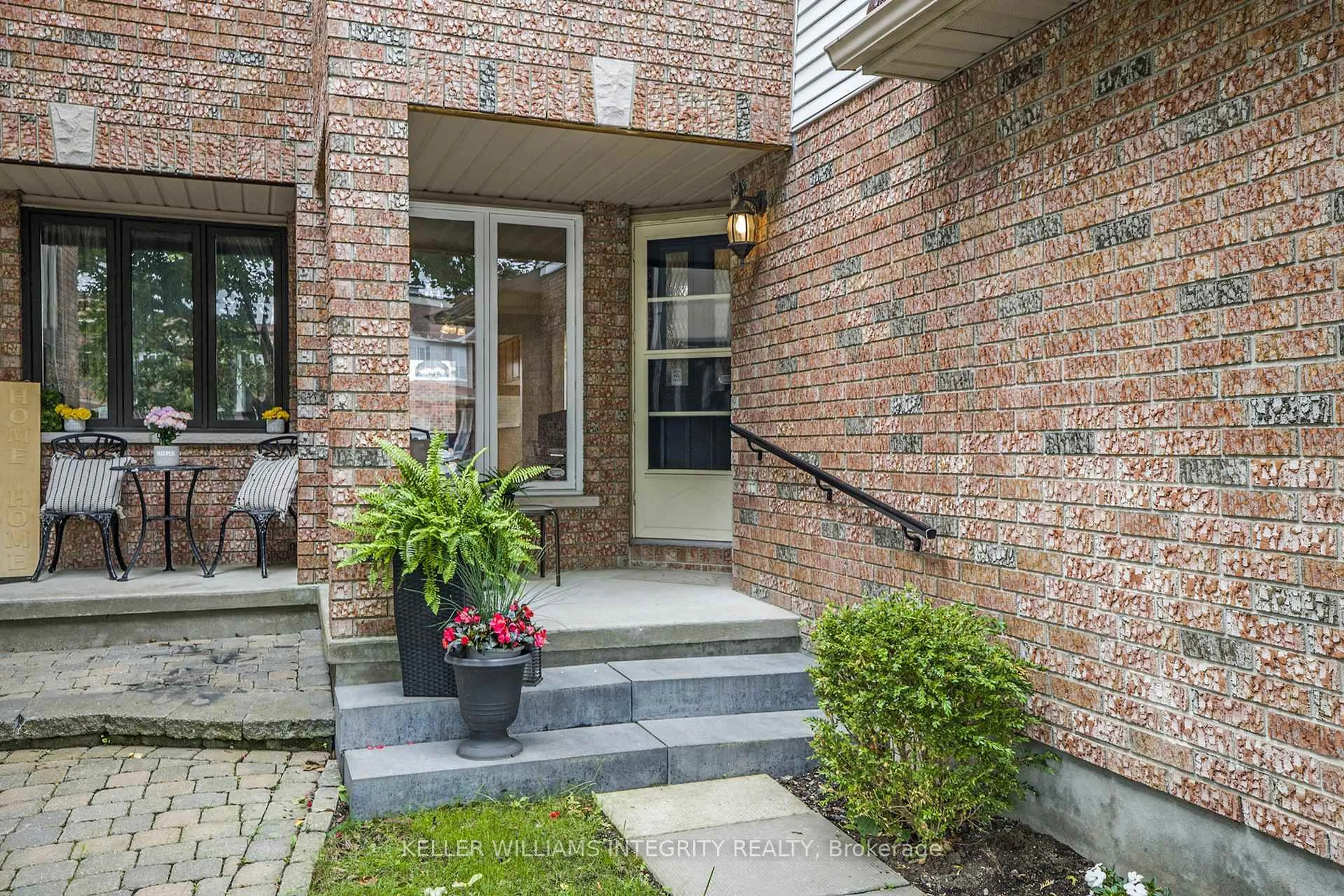 Unknown for 50 Grenadier Way, Ottawa Ontario K2J 4L4