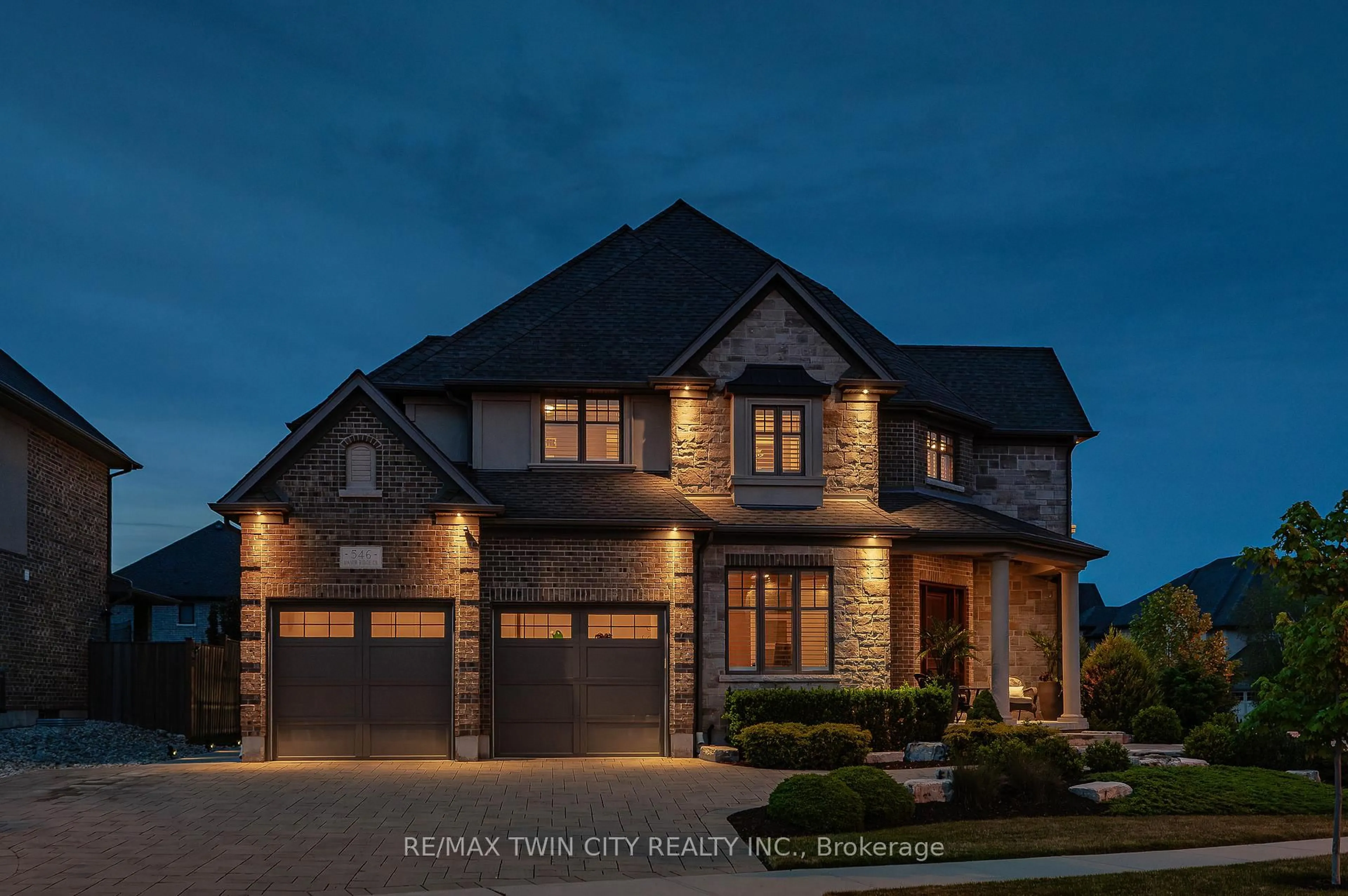 Home with brick exterior material, street for 546 Manor Ridge Cres, Waterloo Ontario N2K 0B4