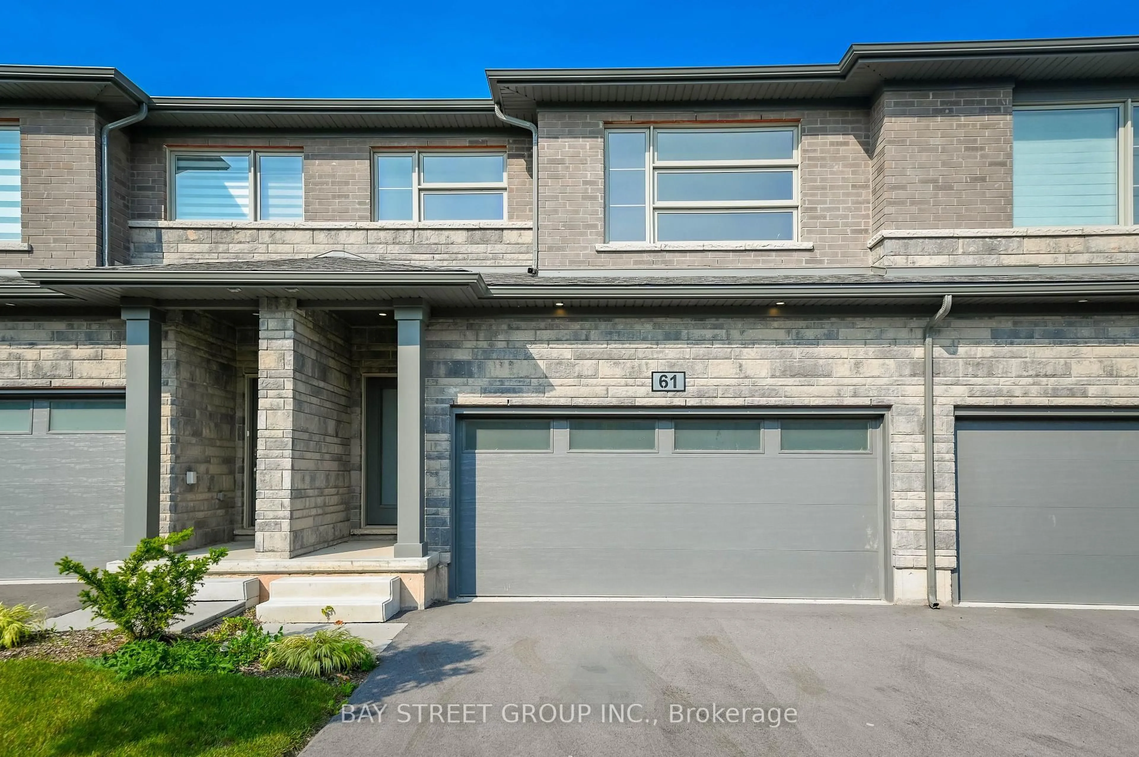 Home with brick exterior material, street for 4552 PORTAGE Rd #61, Niagara Falls Ontario L2E 6A8