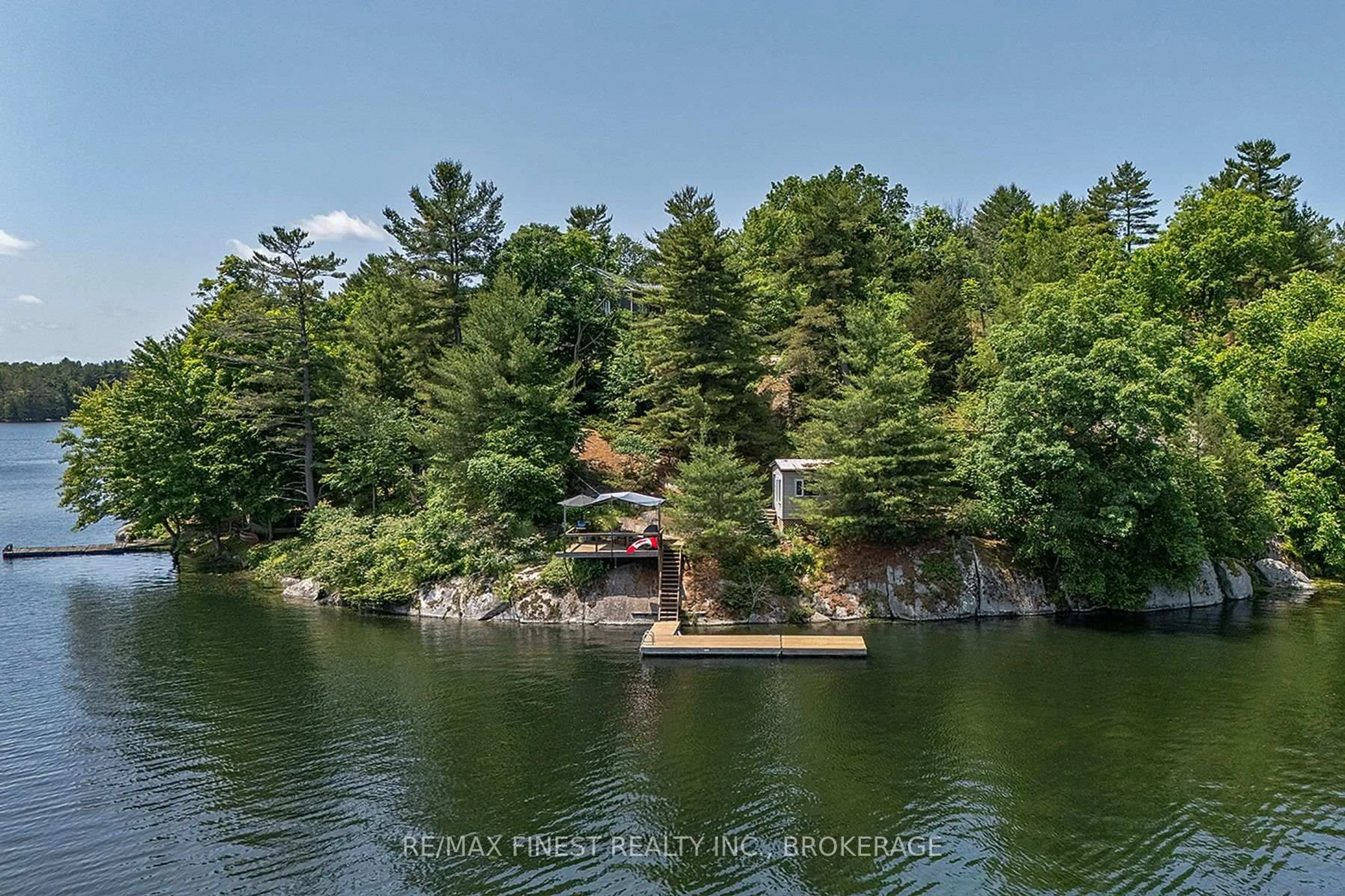 A pic from outside/outdoor area/front of a property/back of a property/a pic from drone, water/lake/river/ocean view for 806 Rainbow Ridge Lane, Leeds and the Thousand Islands Ontario K0H 2N0