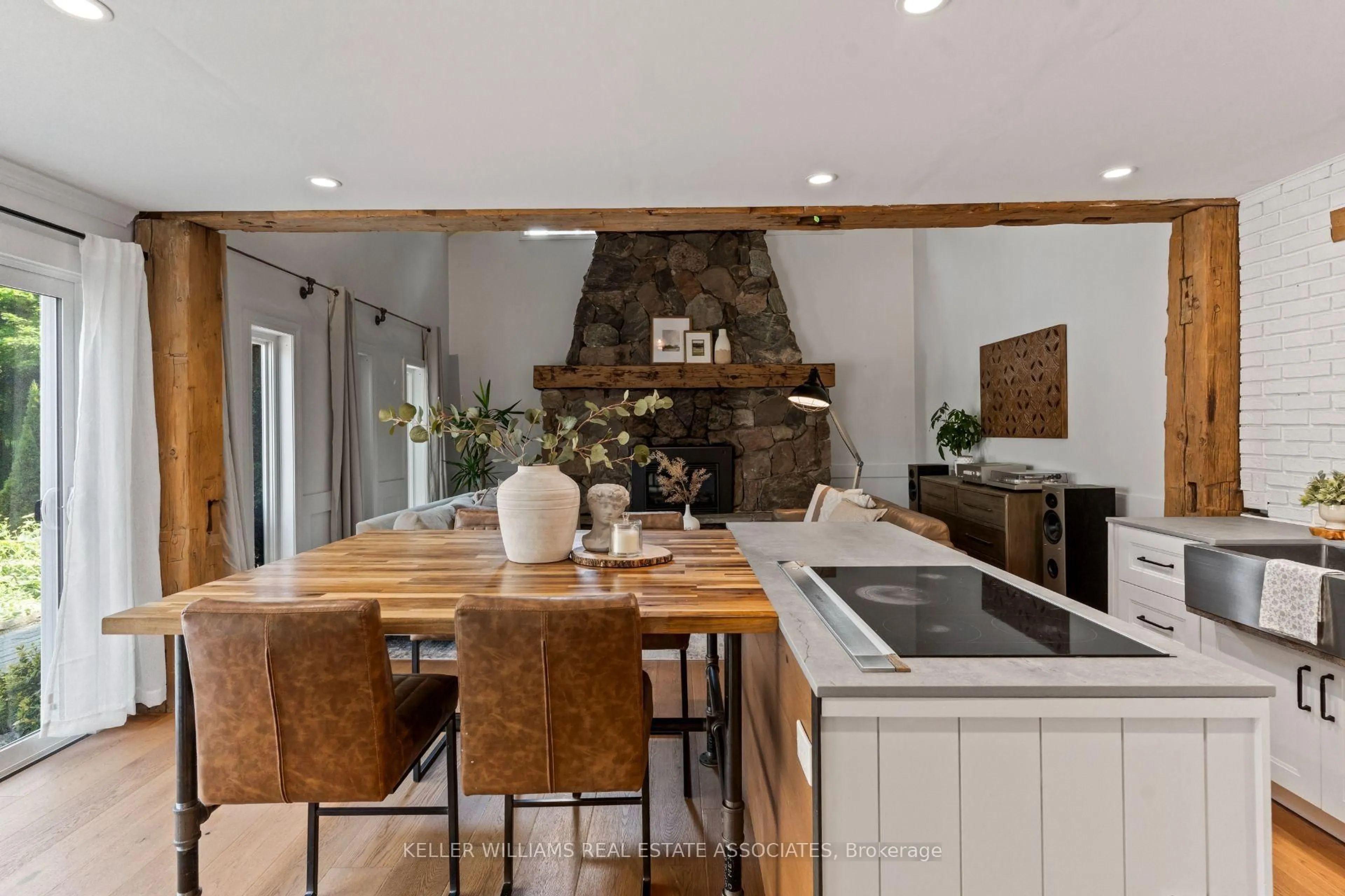 Rustic kitchen, unknown for 4910 Trafalgar Rd, Erin Ontario N0B 1H0