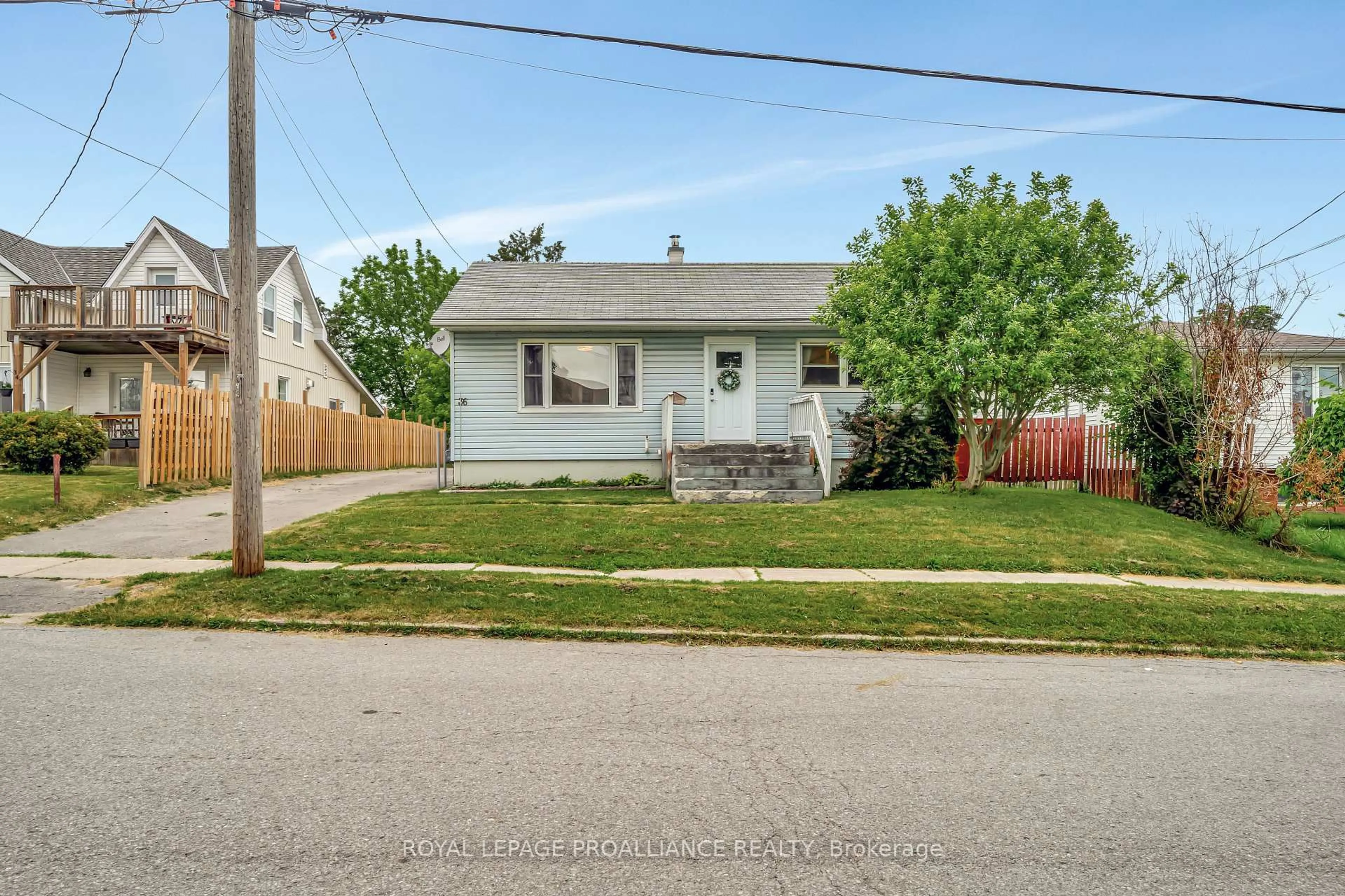Unknown for 36 Alfred St, Quinte West Ontario K8V 2B1