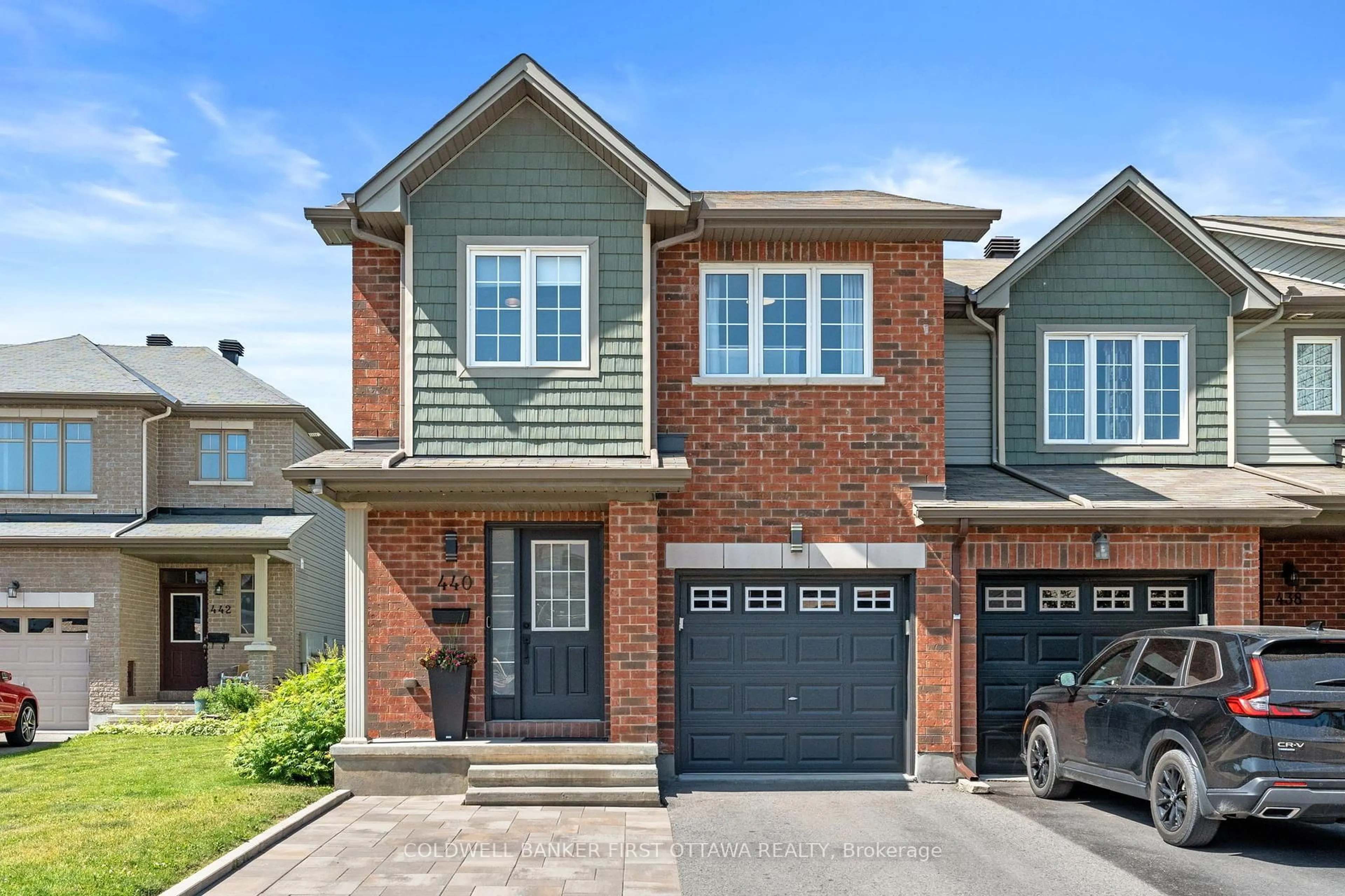 Home with brick exterior material, street for 440 Haresfield Crt, Ottawa Ontario K4M 0B6