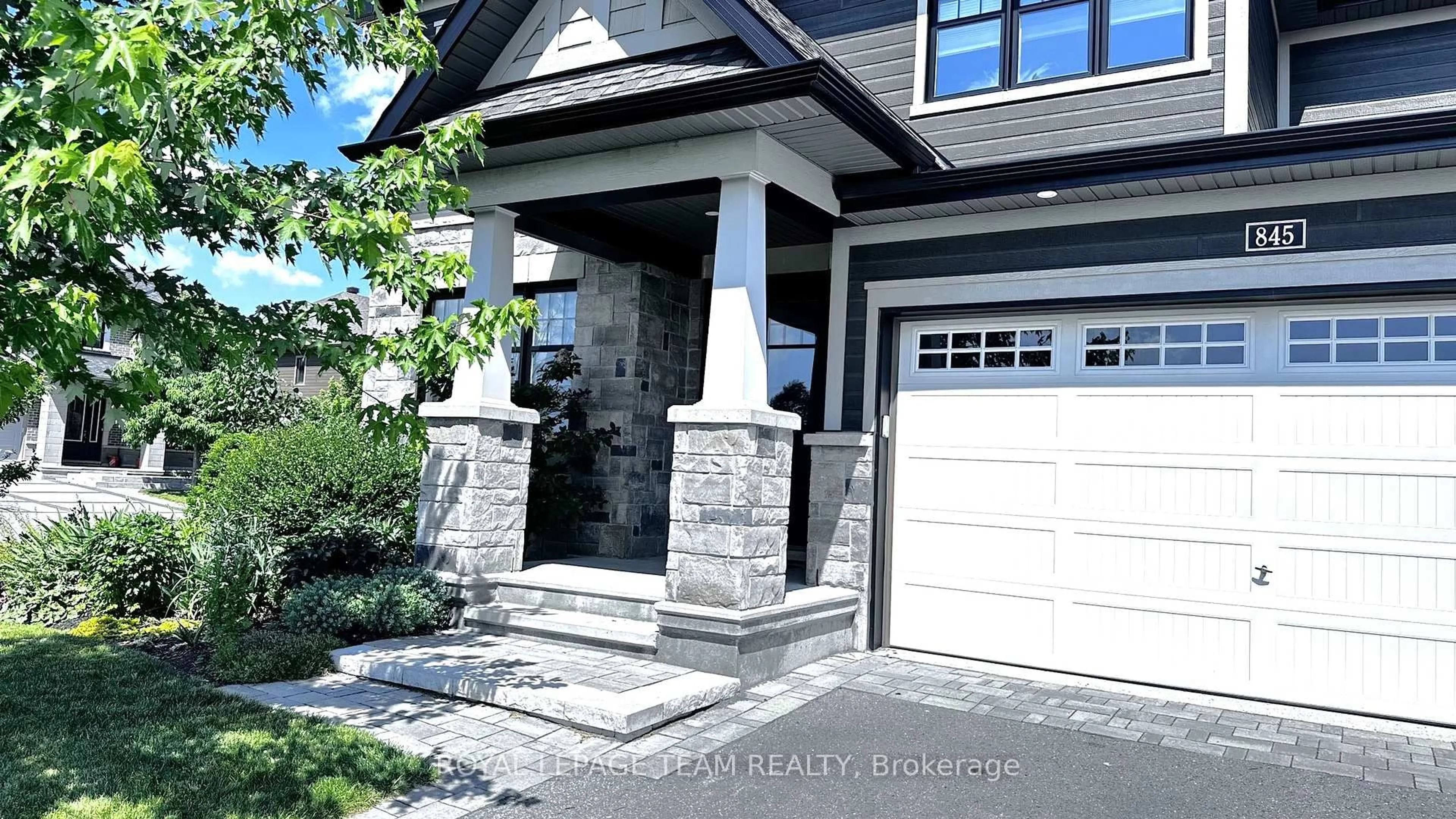 Home with brick exterior material, street for 845 Percival Cres, Manotick Ontario K4M 0G3