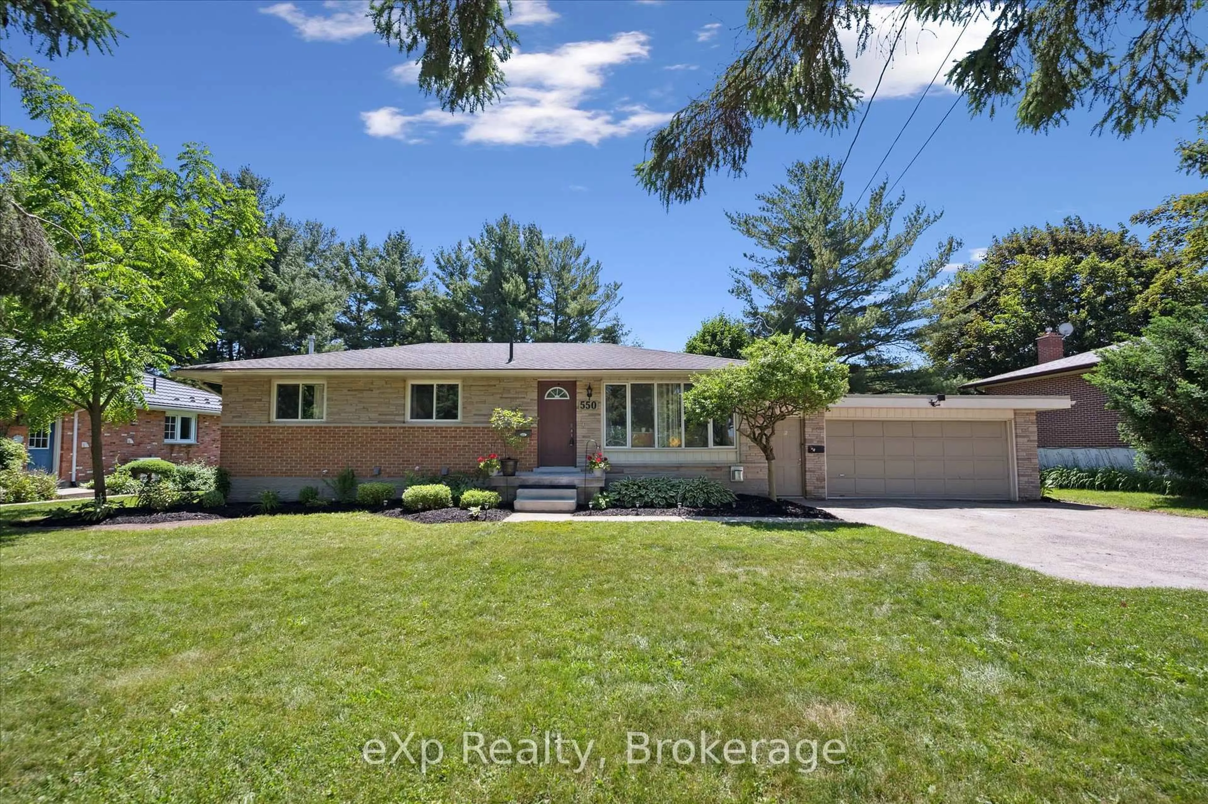 Unknown for 550 Elora St, Centre Wellington Ontario N1M 1Y8