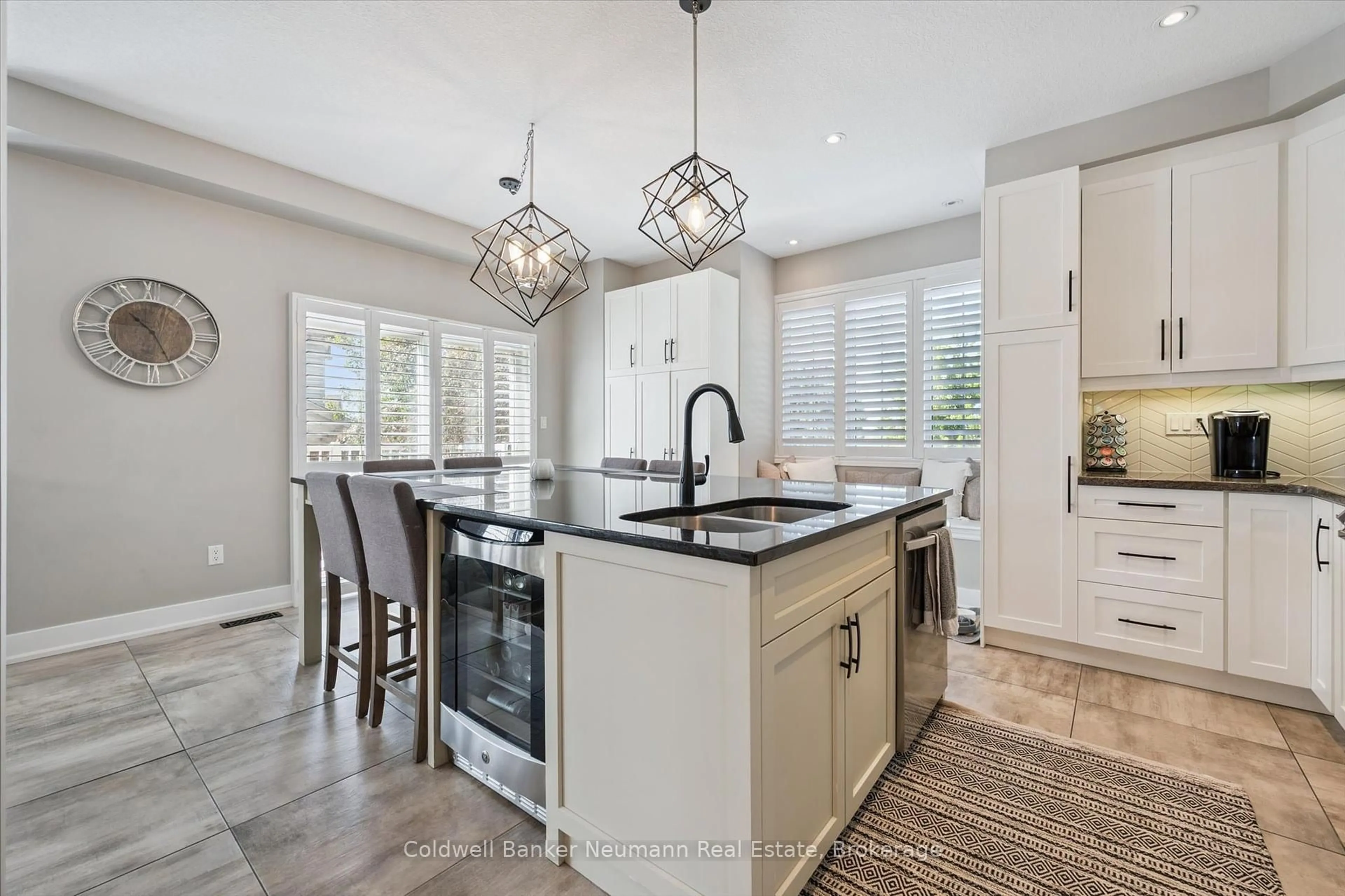 Open concept kitchen, ceramic/tile floor for 1 Creighton Ave, Guelph Ontario N1E 0G8