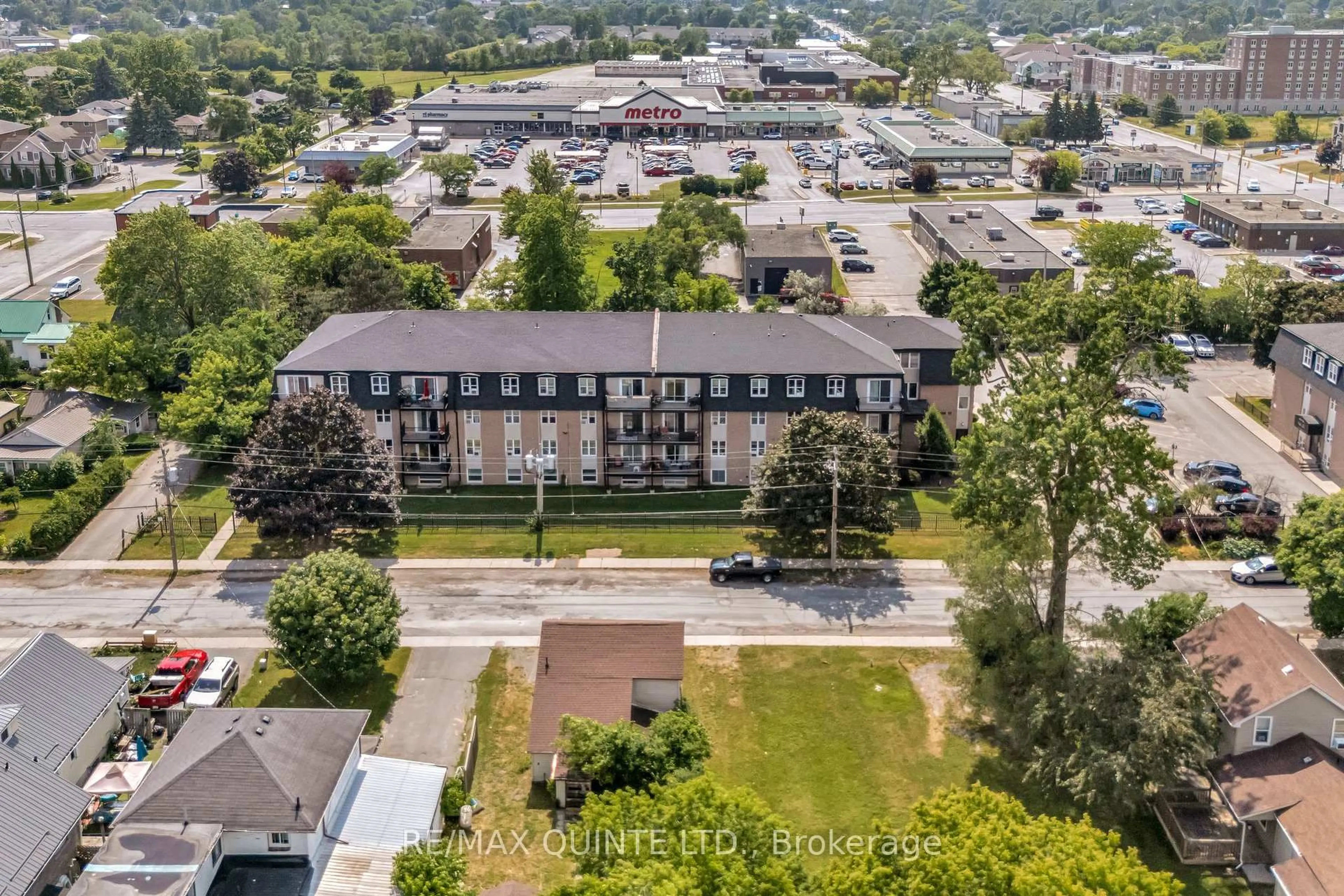 A pic from outside/outdoor area/front of a property/back of a property/a pic from drone, city buildings view from balcony for 80 Grier St #103, Belleville Ontario K8P 3A3