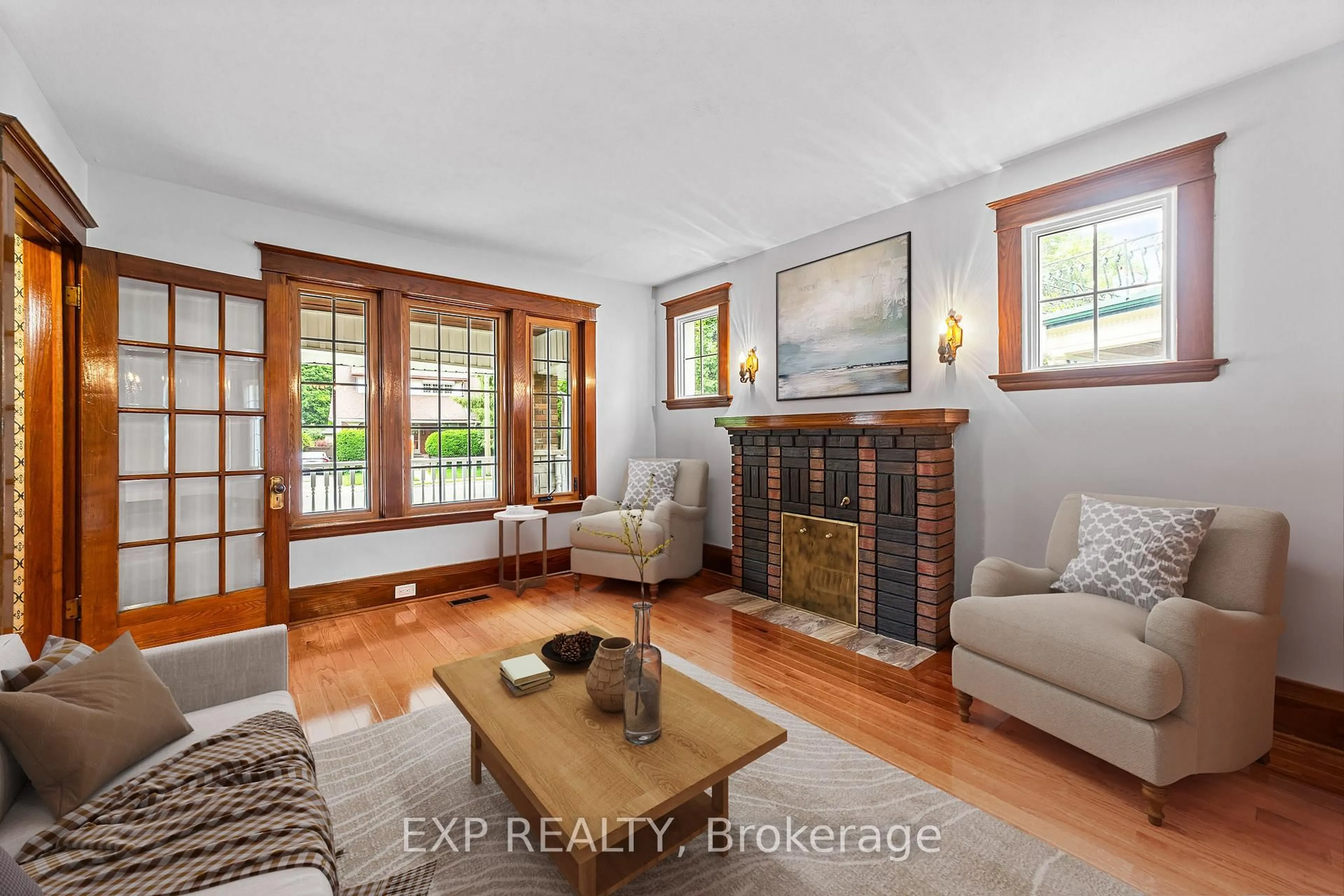 Living room with furniture, unknown for 275 Ridout St, London South Ontario N6C 3Y7