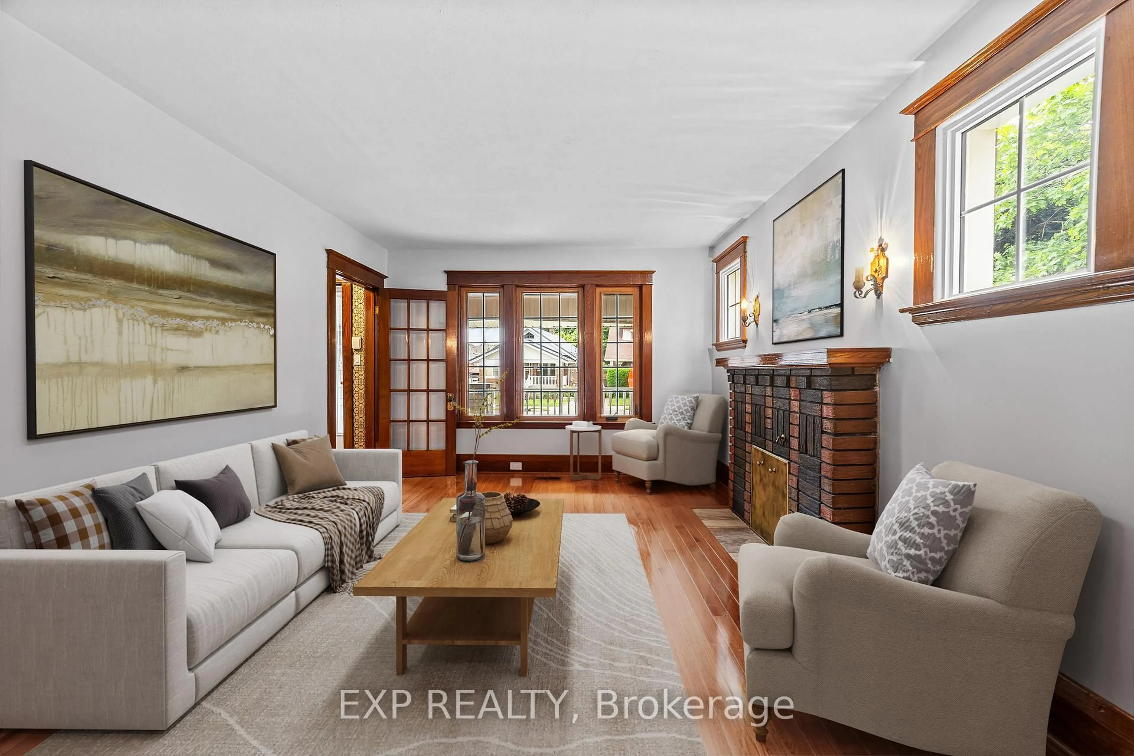 Living room with furniture, unknown for 275 Ridout St, London South Ontario N6C 3Y7