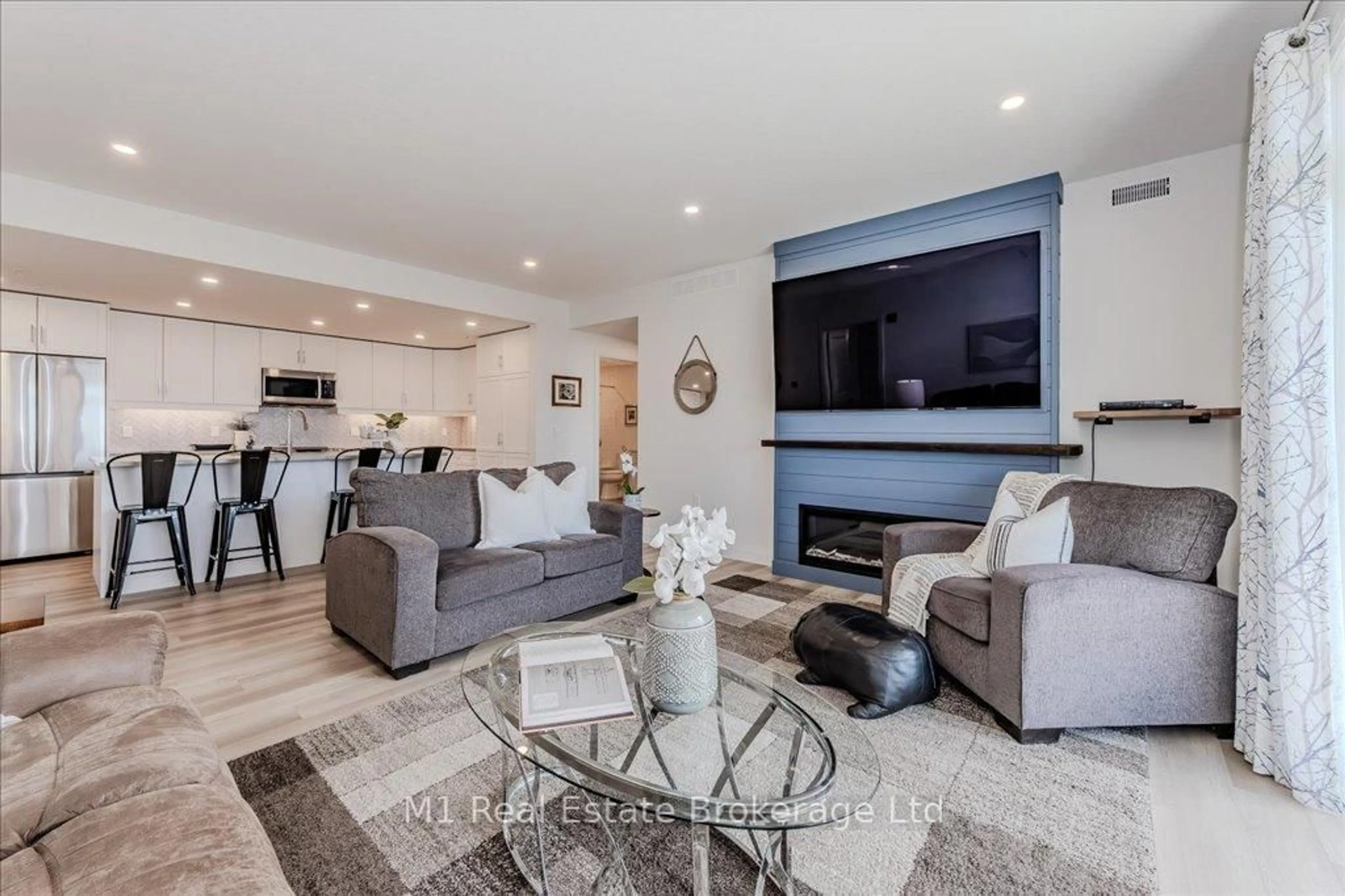 Living room with furniture, unknown for 99B Farley Rd #207, Centre Wellington Ontario N1M 0J9