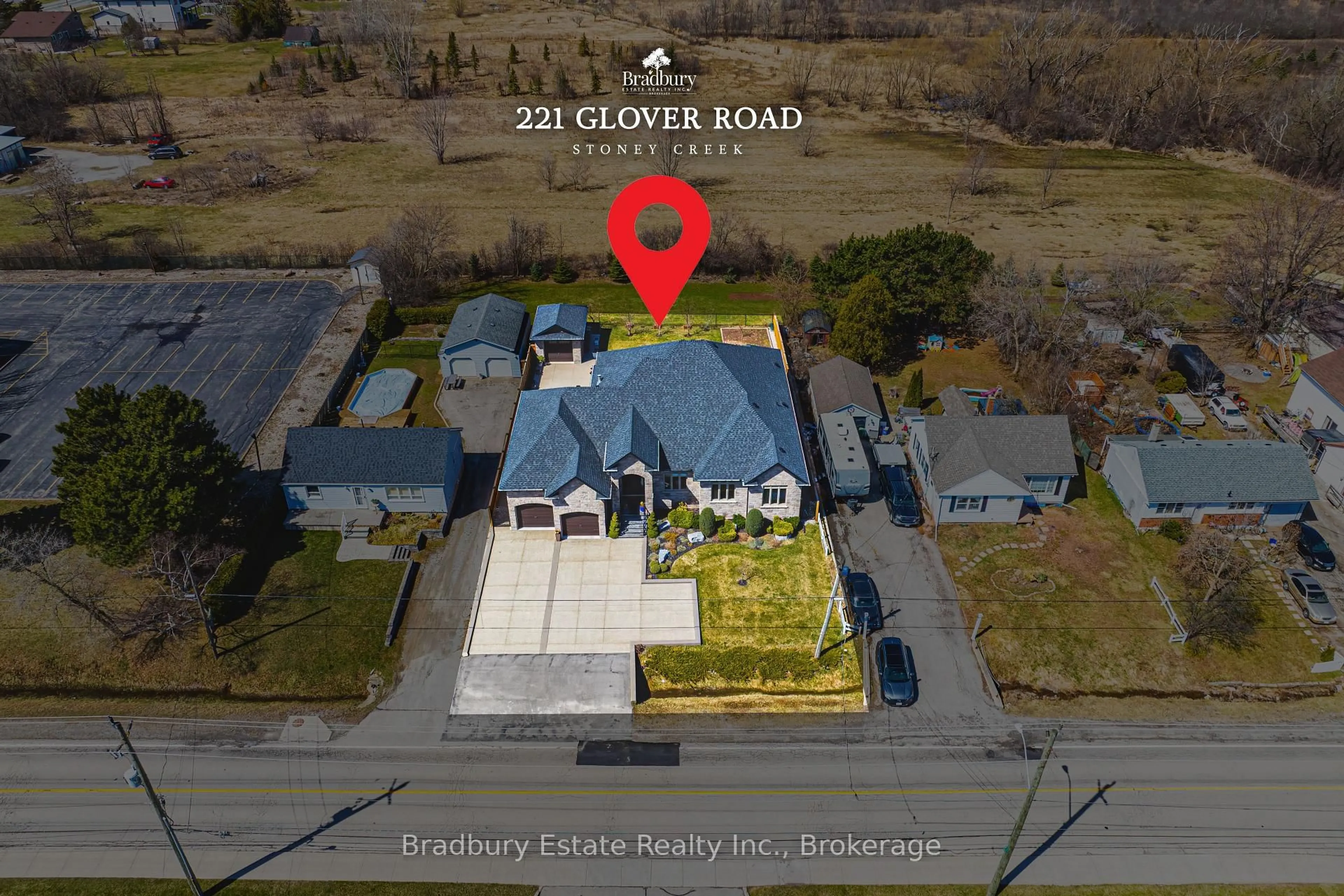 A pic from outside/outdoor area/front of a property/back of a property/a pic from drone, street for 221 Glover Rd, Hamilton Ontario L8E 5H6