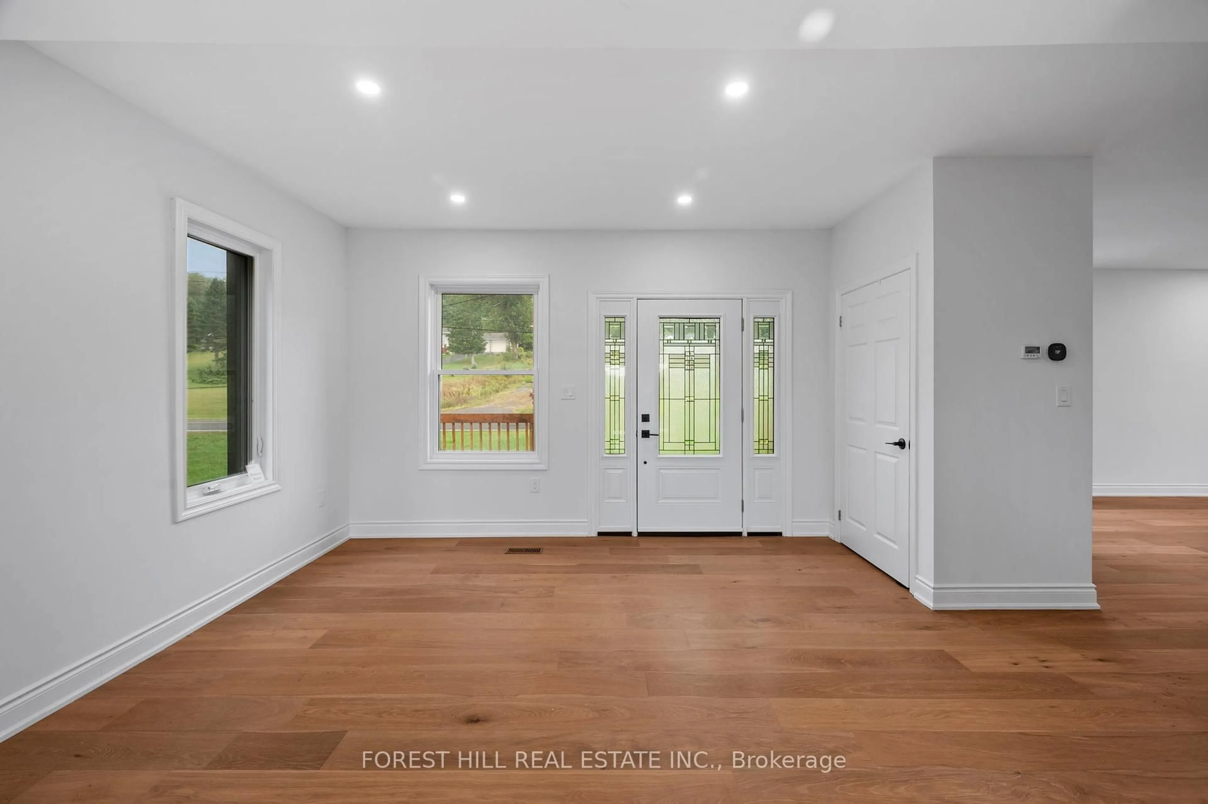 Indoor entryway for 2242 County Road 3, Prince Edward County Ontario K0K 1L0