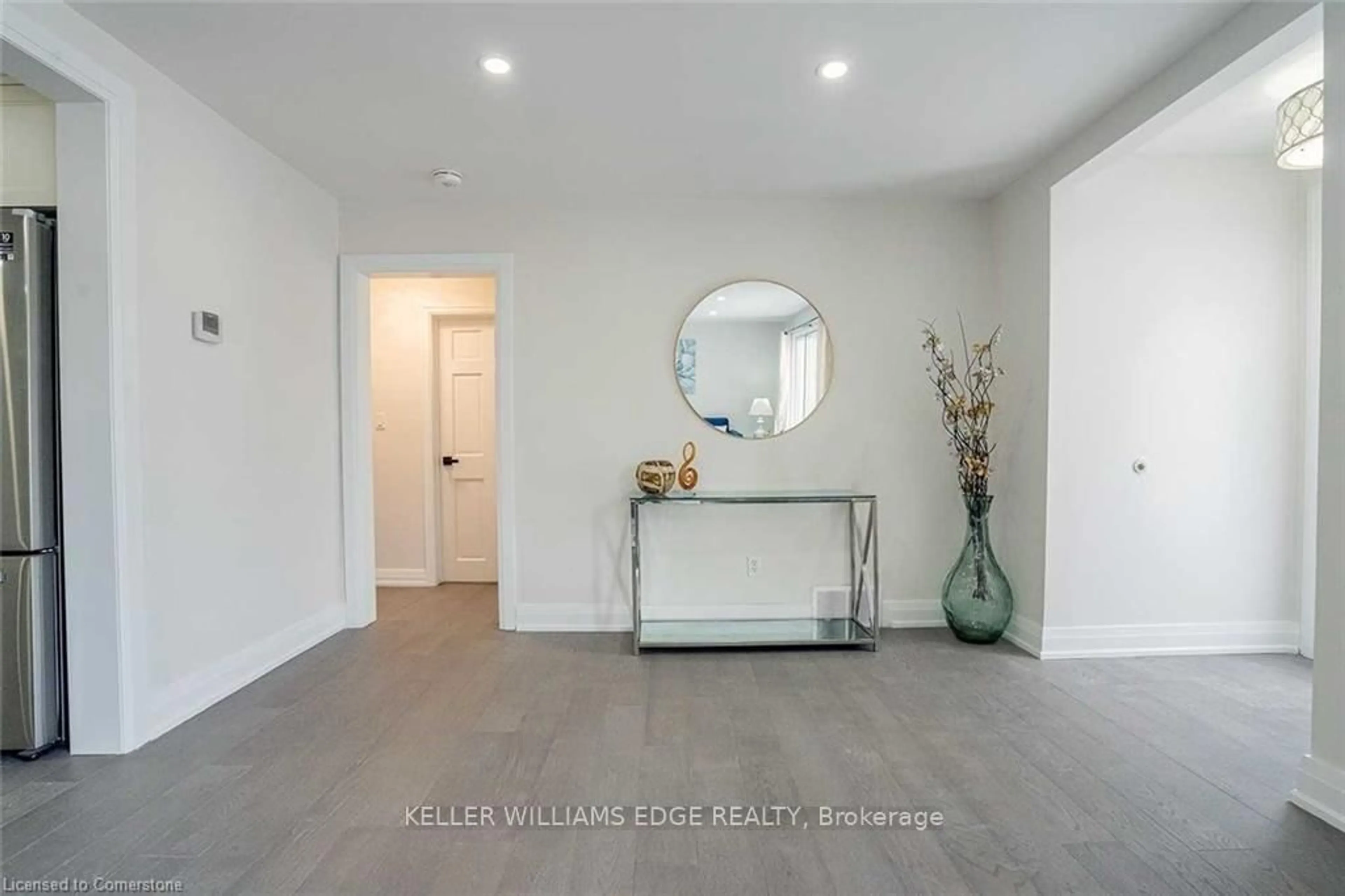 Indoor entryway for 60 West 1st St, Hamilton Ontario L9C 3C3