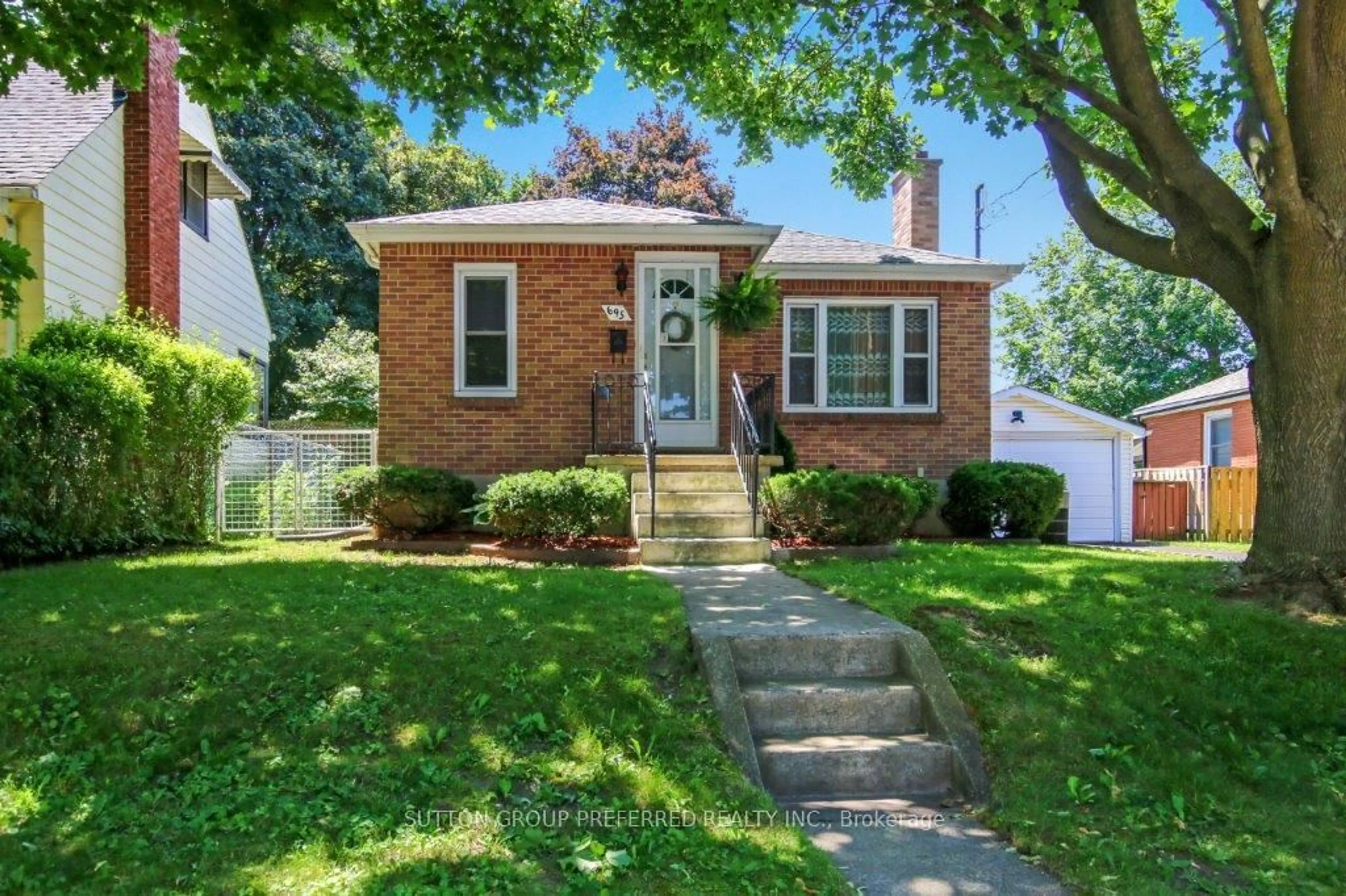 Home with brick exterior material, street for 695 Ecclestone St, London East Ontario N5Y 3Z8