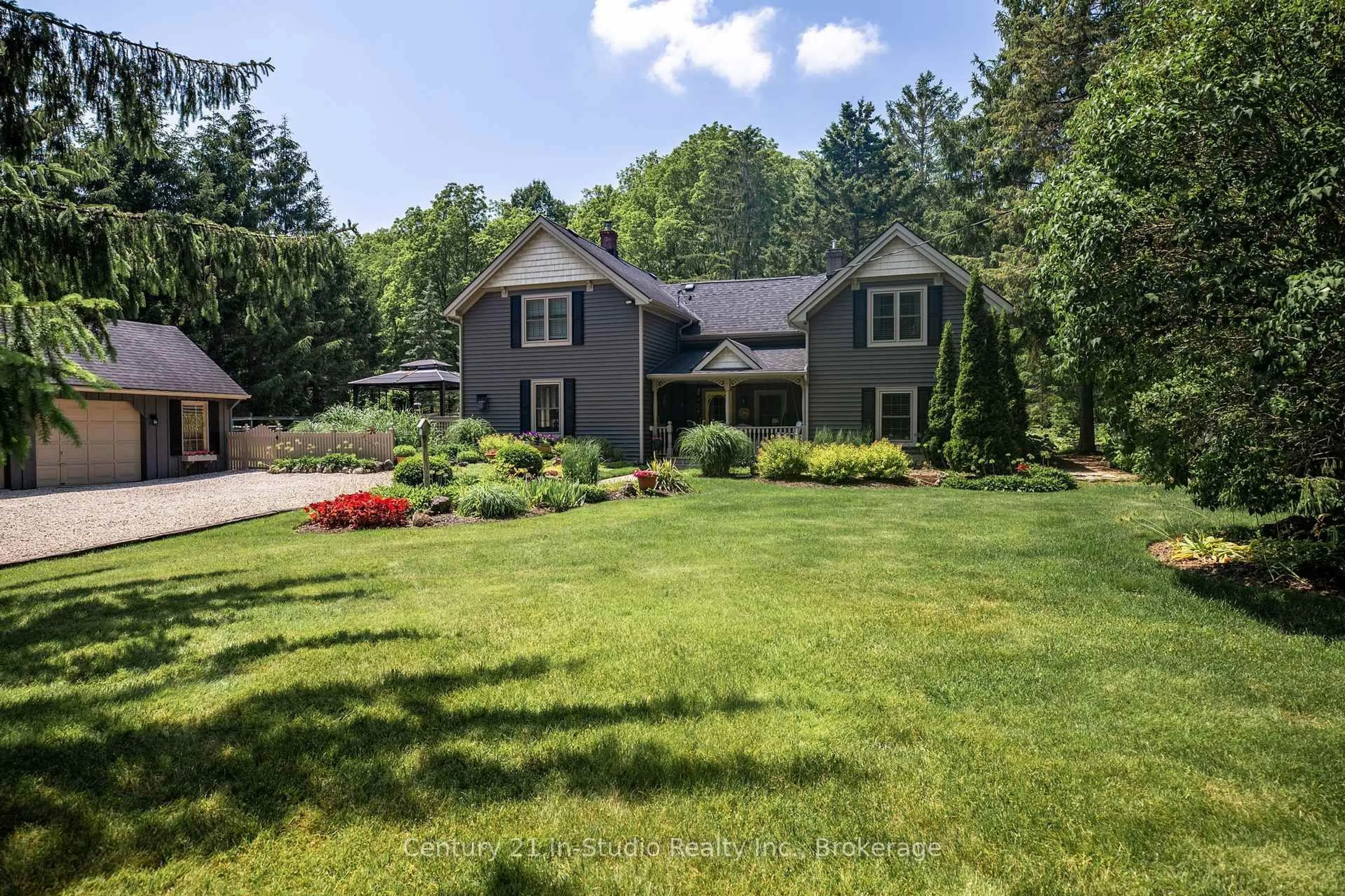 A pic from outside/outdoor area/front of a property/back of a property/a pic from drone, unknown for 2268 8th Ave, Georgian Bluffs Ontario N4K 5M8