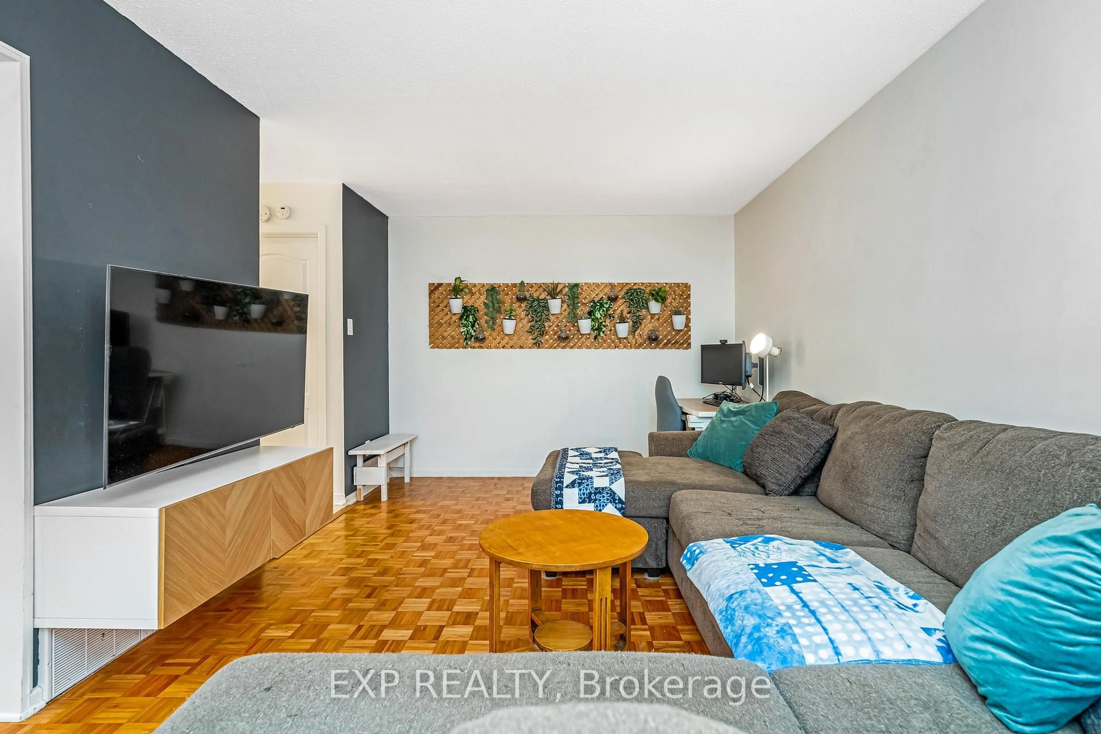 Living room with furniture, unknown for 837 Eastvale Dr #78, Ottawa Ontario K1J 7T5