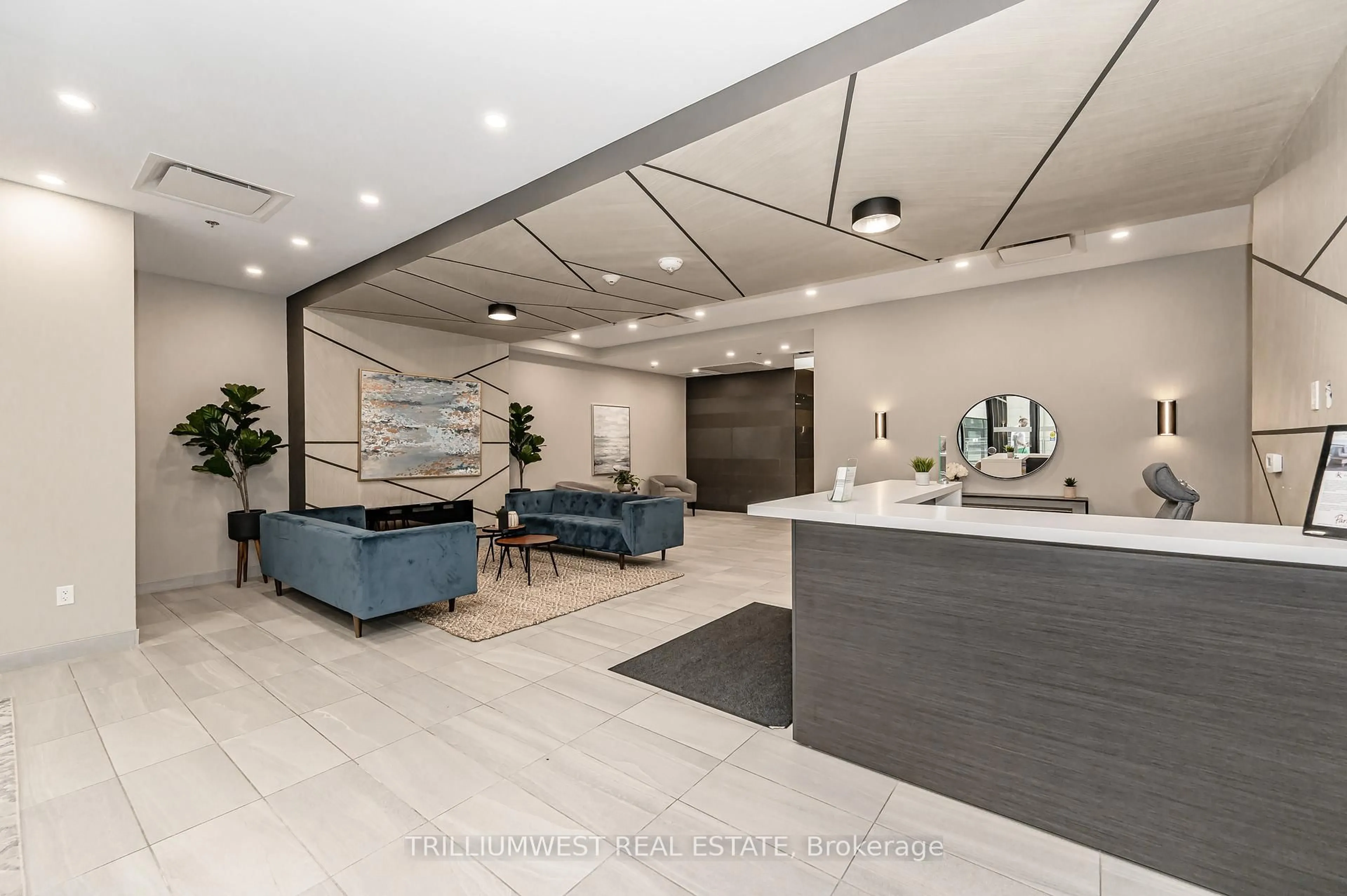 Lobby for 60 Charles St #4, Kitchener Ontario N2G 0C9