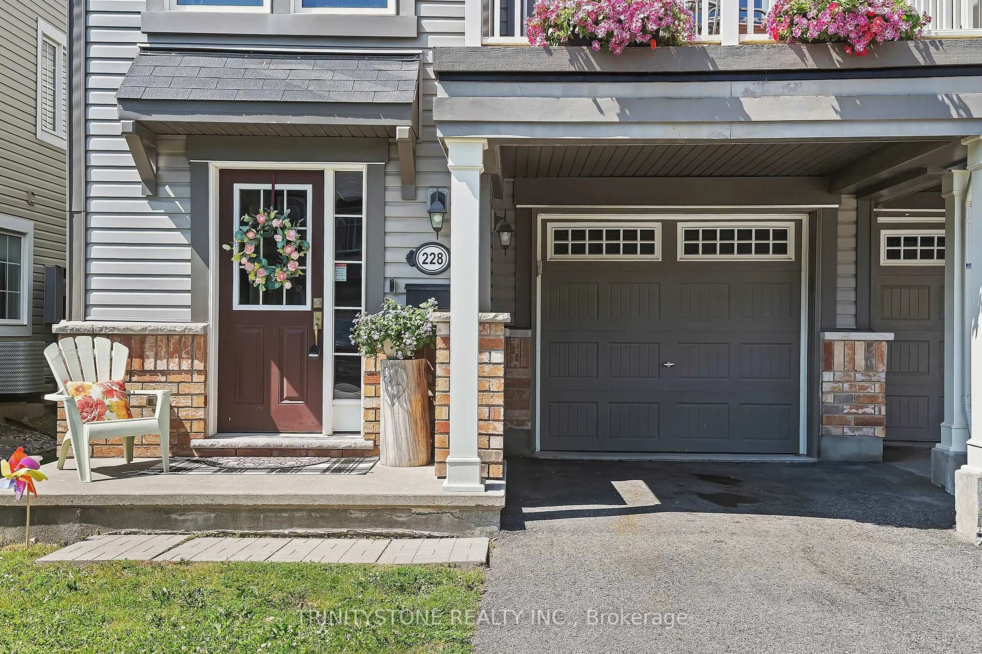 Unknown for 228 Cayman Rd, Ottawa Ontario K2S 0N8