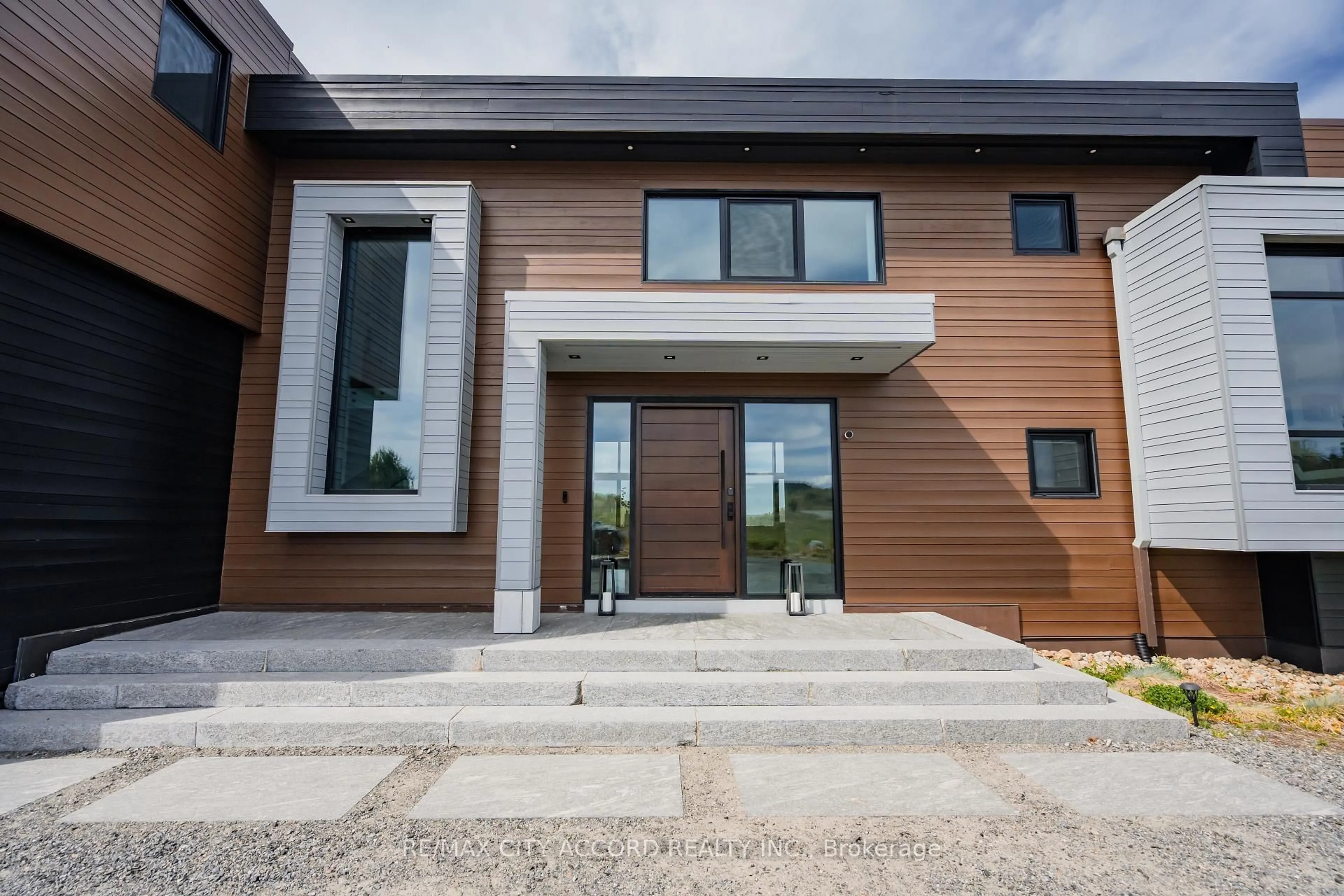 Home with brick exterior material, street for 23 EUROPE Lane, Huntsville Ontario P1H 2J3