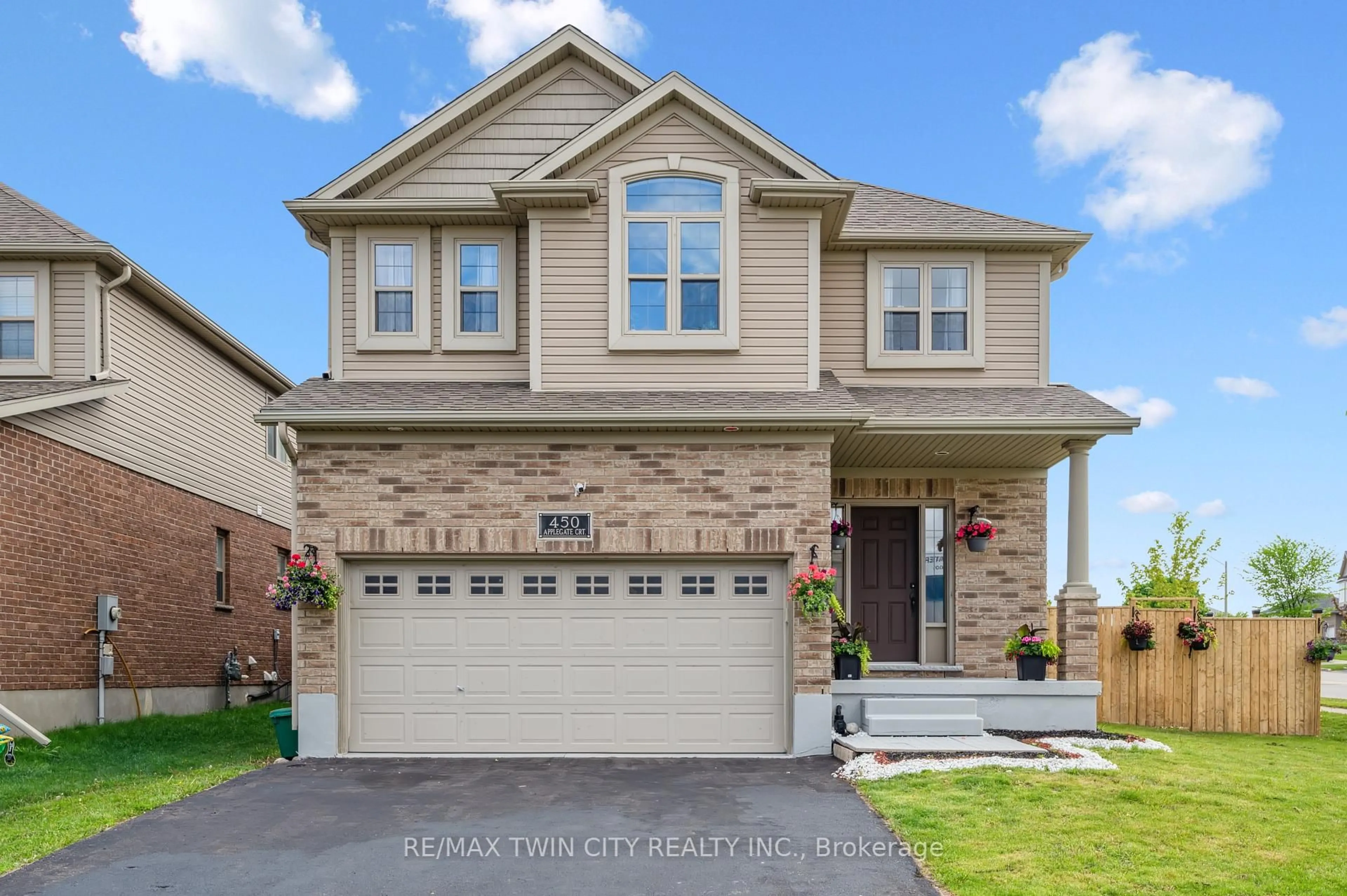Home with brick exterior material, street for 450 Applegate Crt, Waterloo Ontario N2T 0A9
