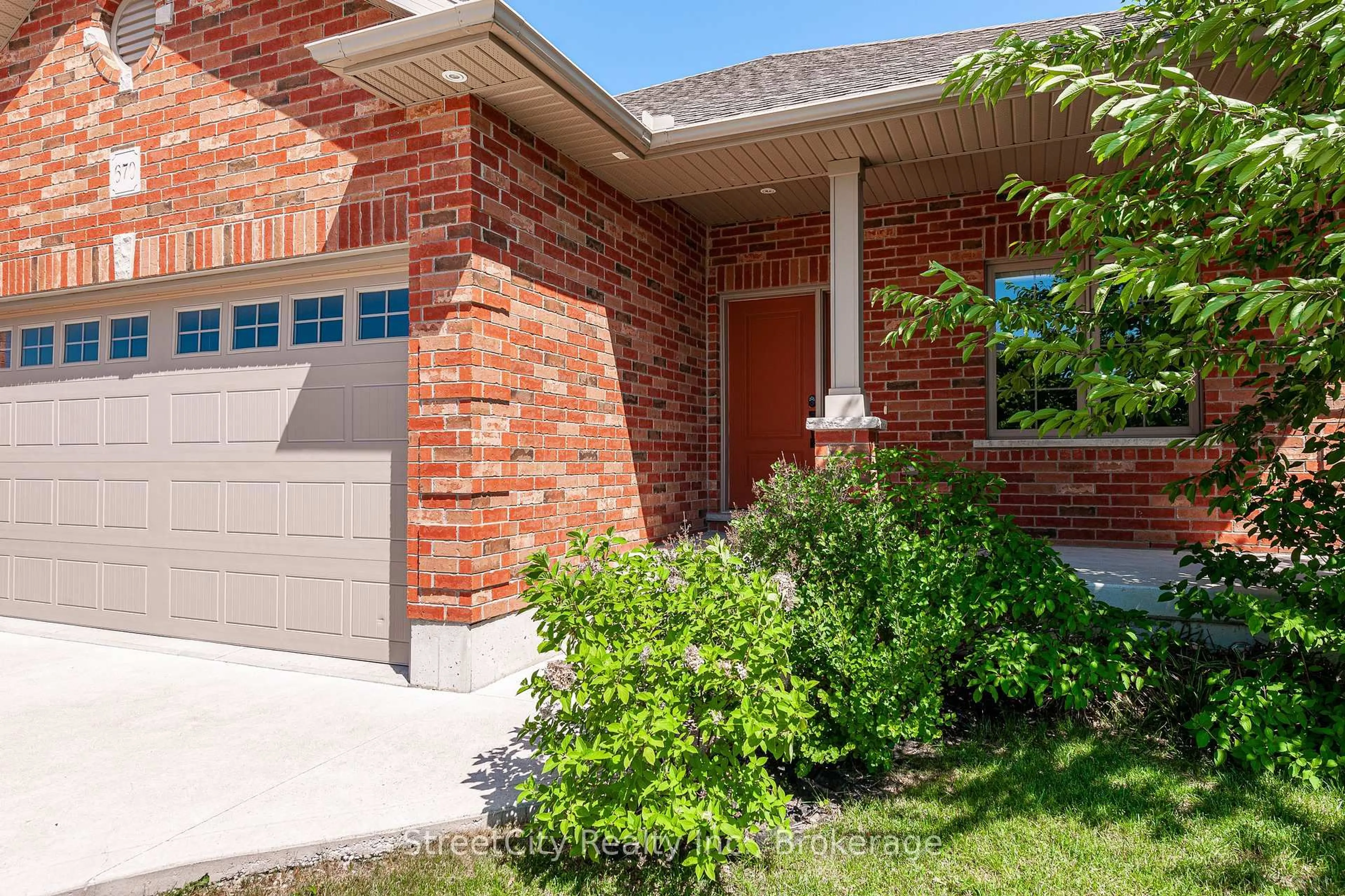 Home with brick exterior material, street for 670 Forman Ave, Stratford Ontario N5A 0G3