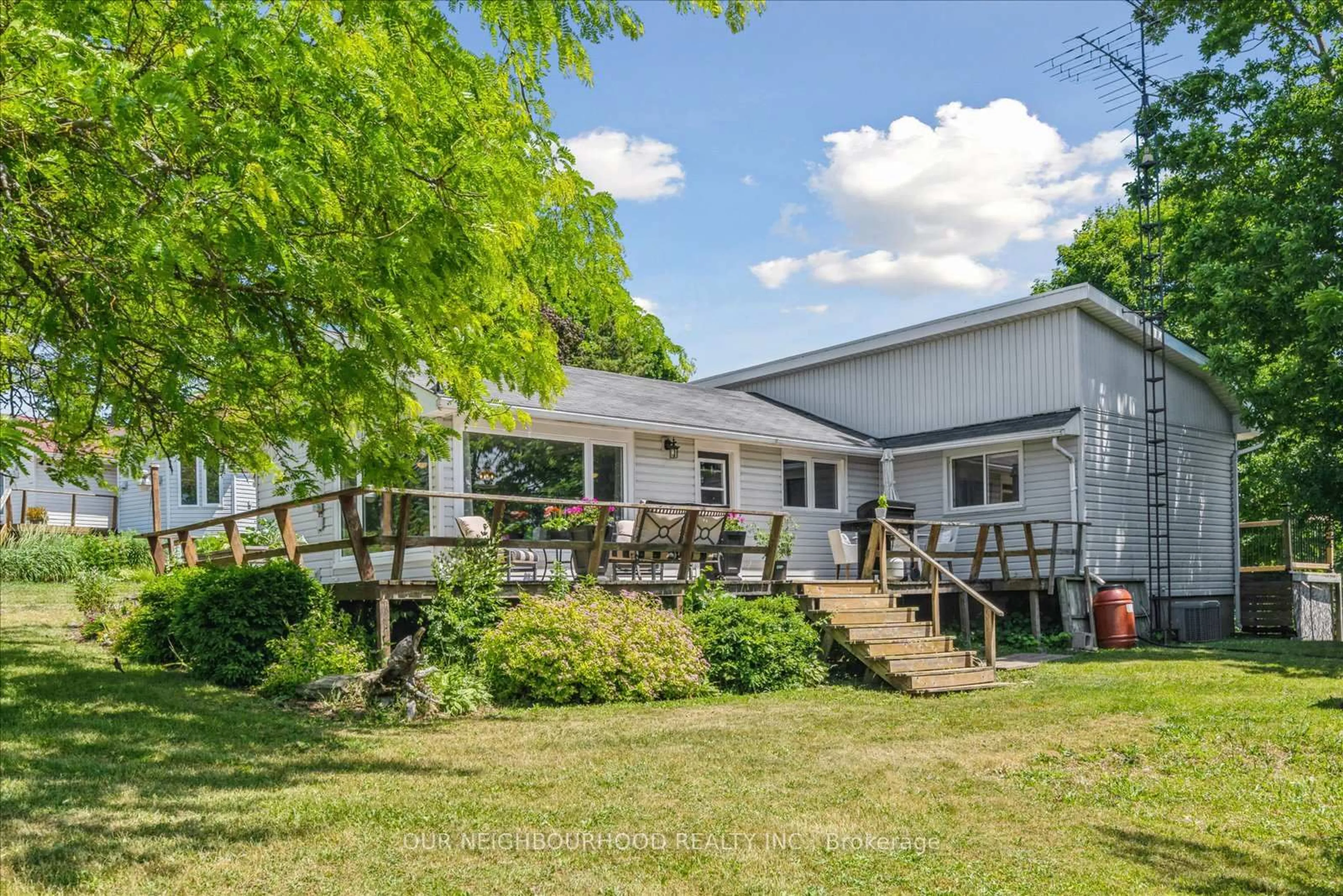 A pic from outside/outdoor area/front of a property/back of a property/a pic from drone, unknown for 309 Indian Tr, Asphodel-Norwood Ontario K0L 1Y0