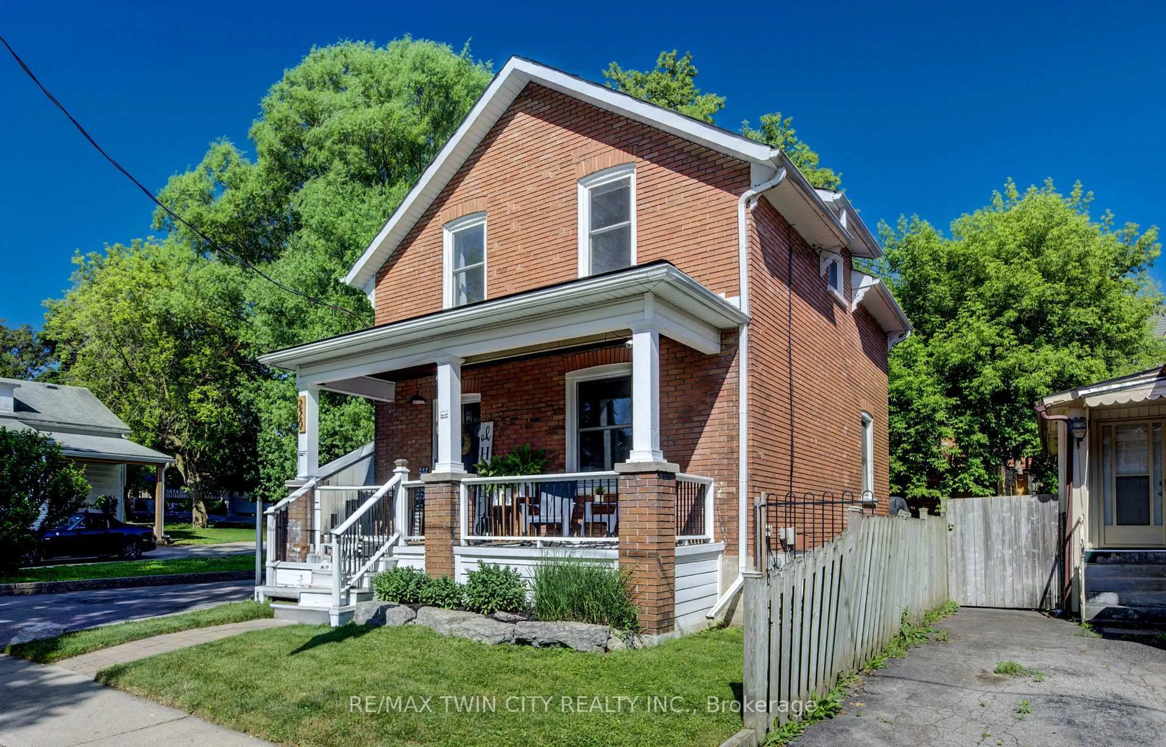 Home with brick exterior material, street for 220 Church St, Cambridge Ontario N3H 1V9