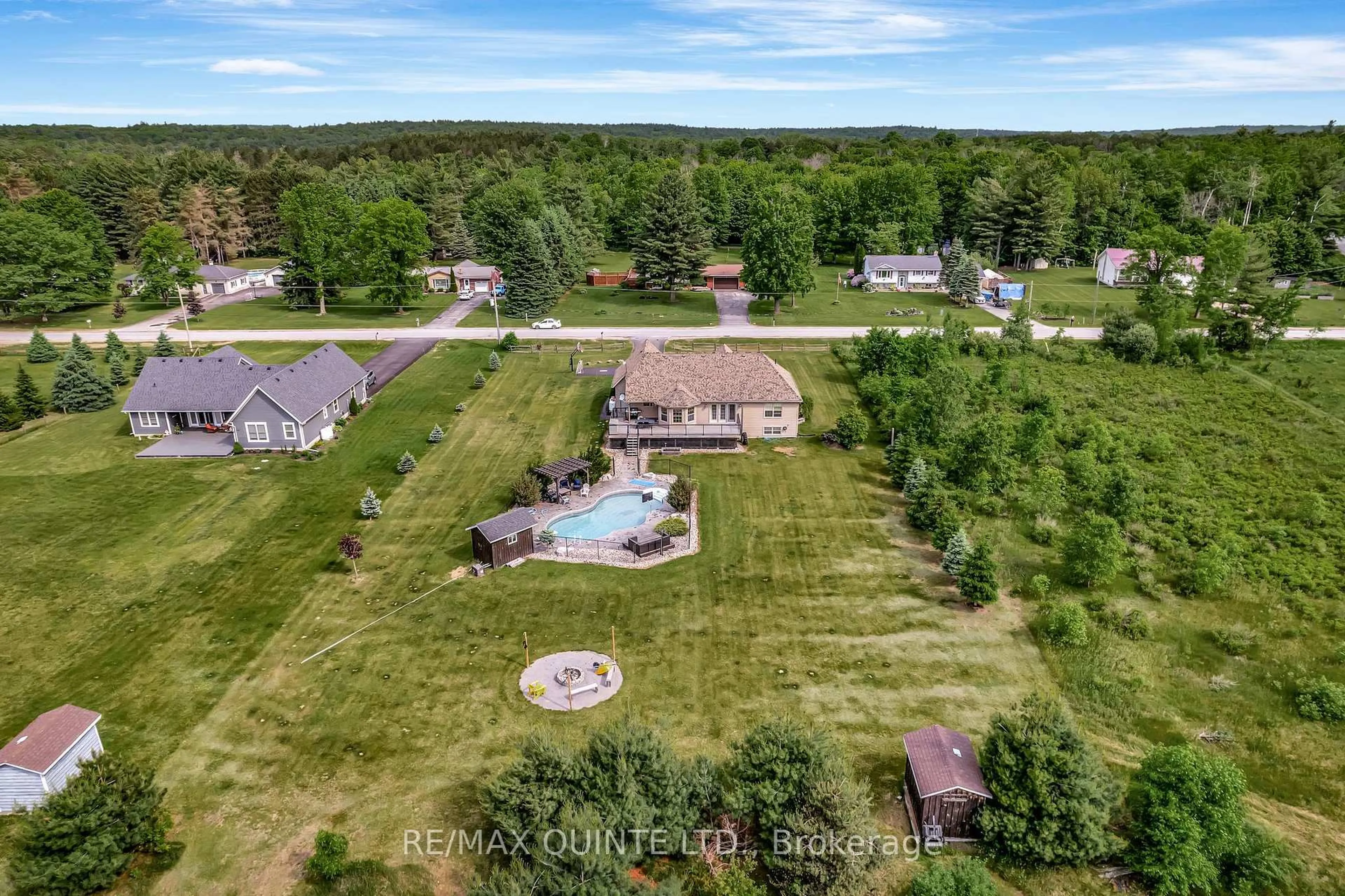 A pic from outside/outdoor area/front of a property/back of a property/a pic from drone, water/lake/river/ocean view for 27 Charles Rd, Tweed Ontario K0K 3J0