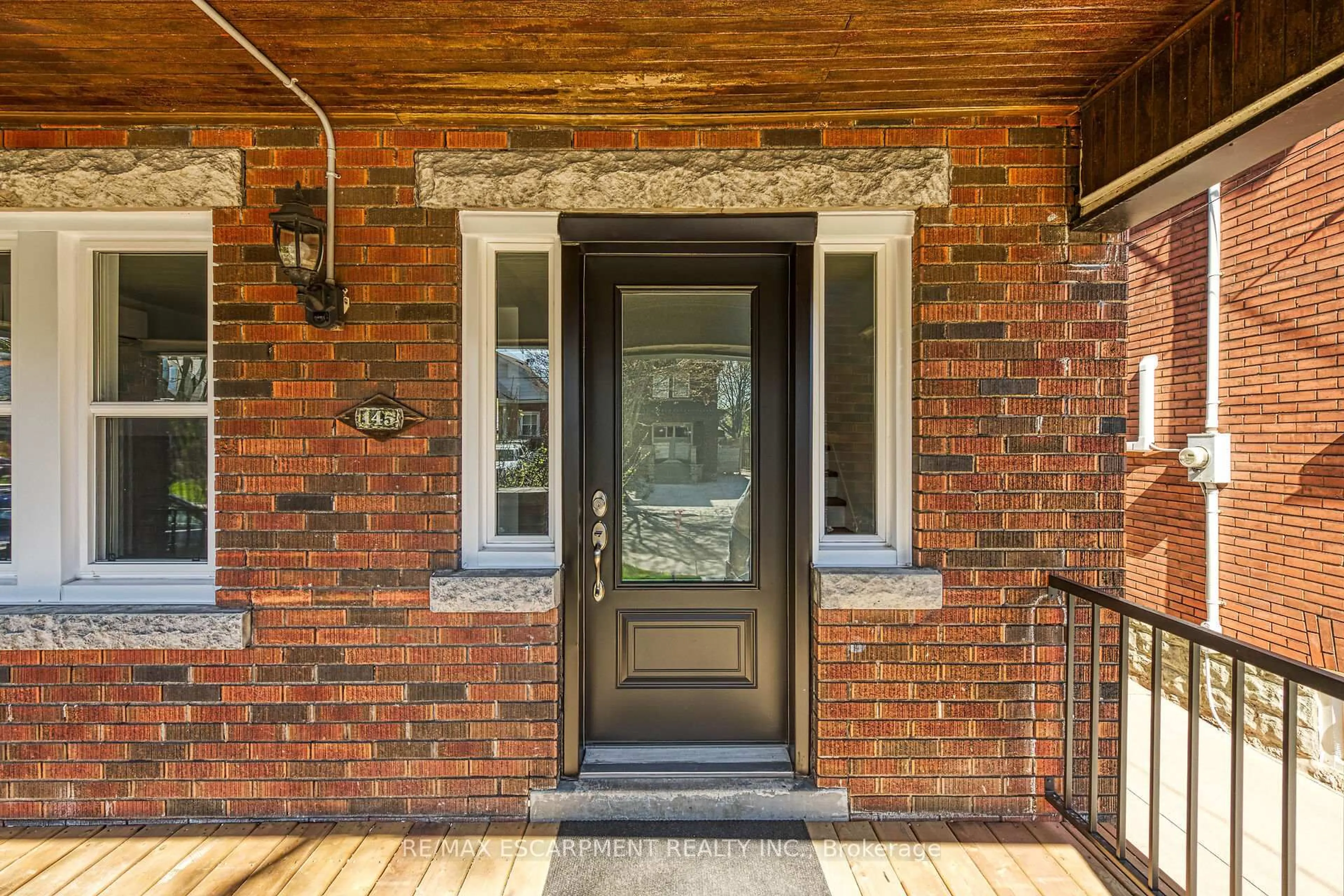 Unknown for 145 Prospect St, Hamilton Ontario L8L 6X8