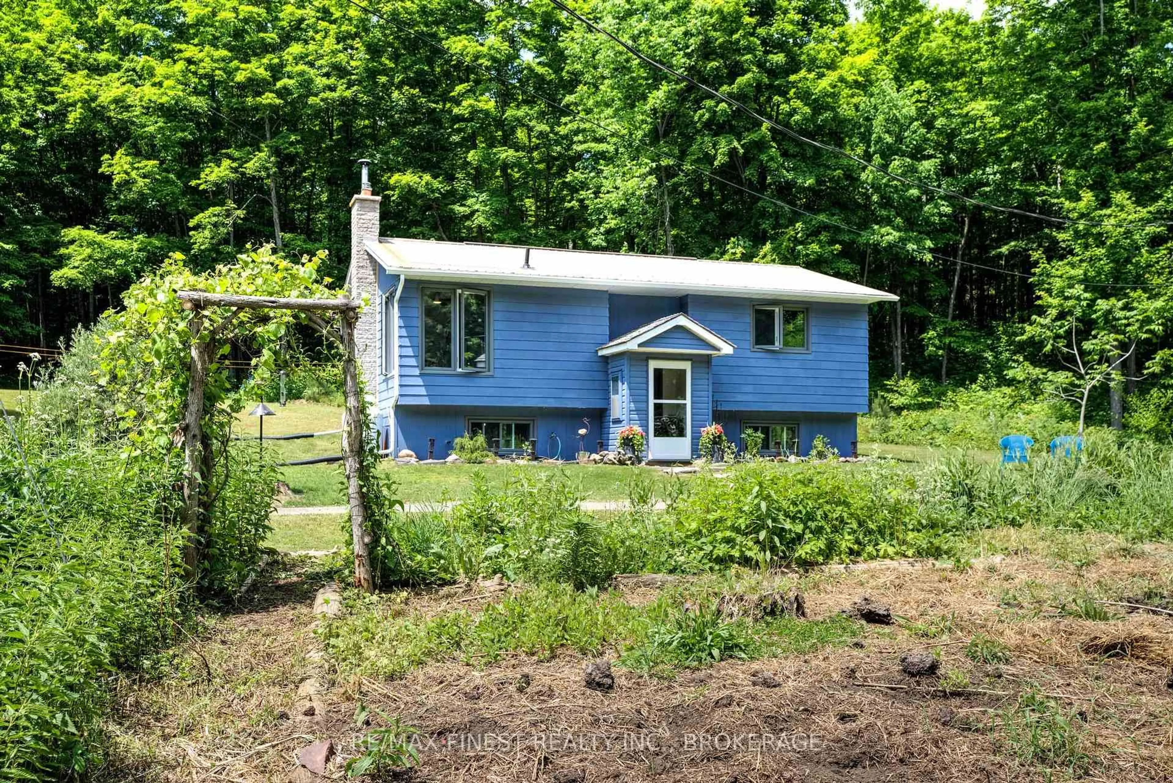Unknown for 1534 Ardoch Rd, Clarendon Station Ontario K0H 1J0