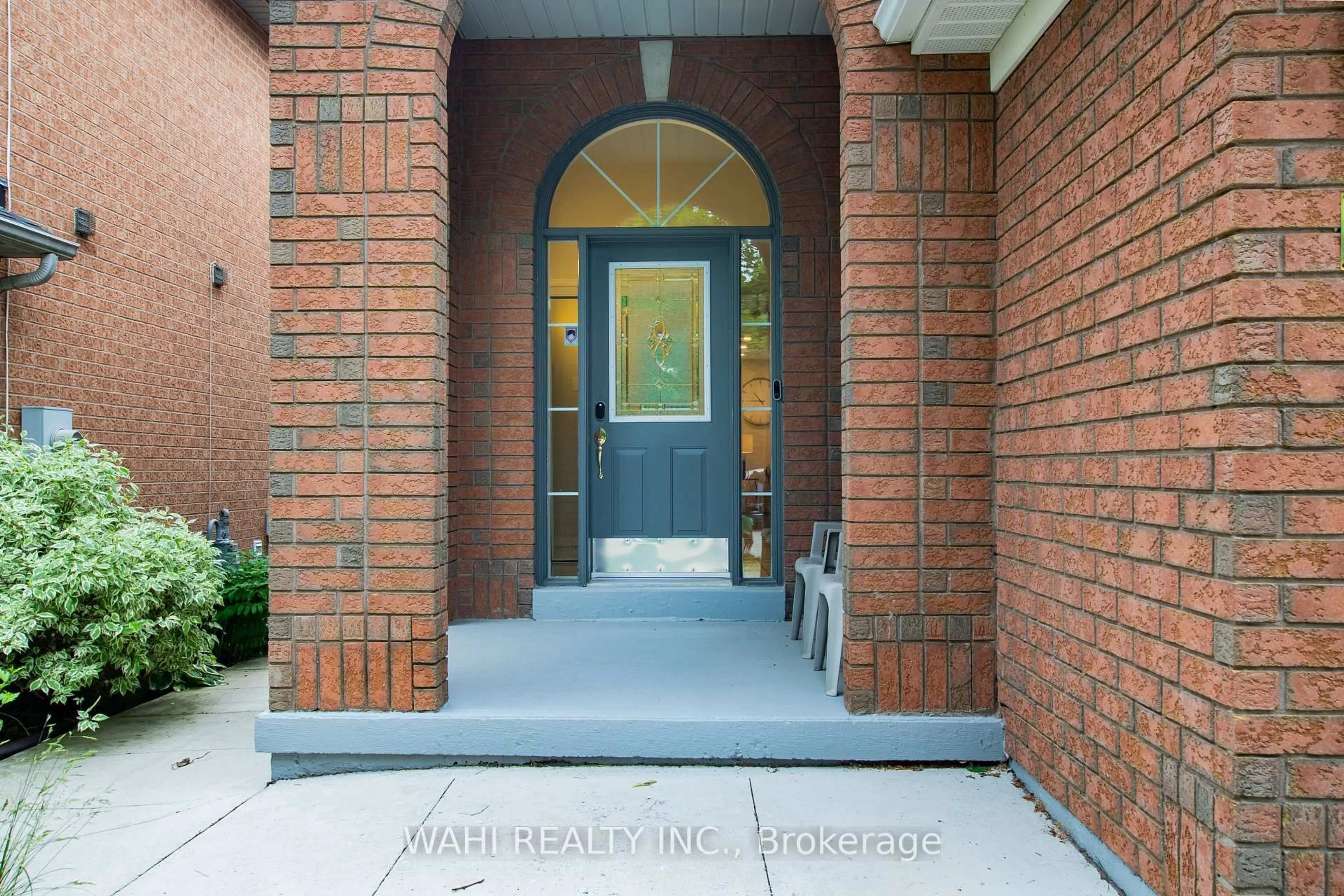Unknown for 45 Harnesworth Cres, Hamilton Ontario L8B 0J3