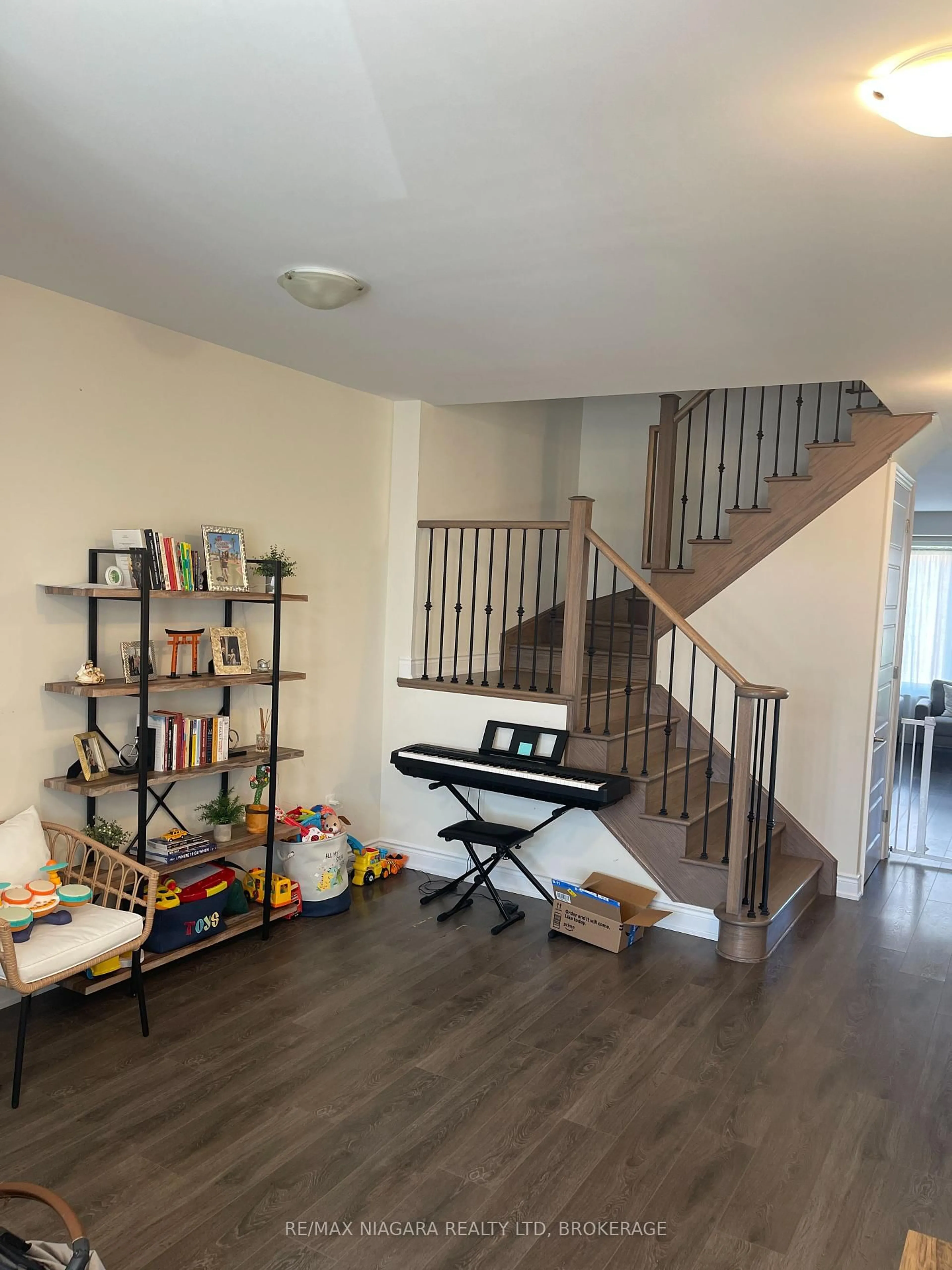 Unknown for 19 Legacy Lane, Thorold Ontario L3B 0G7