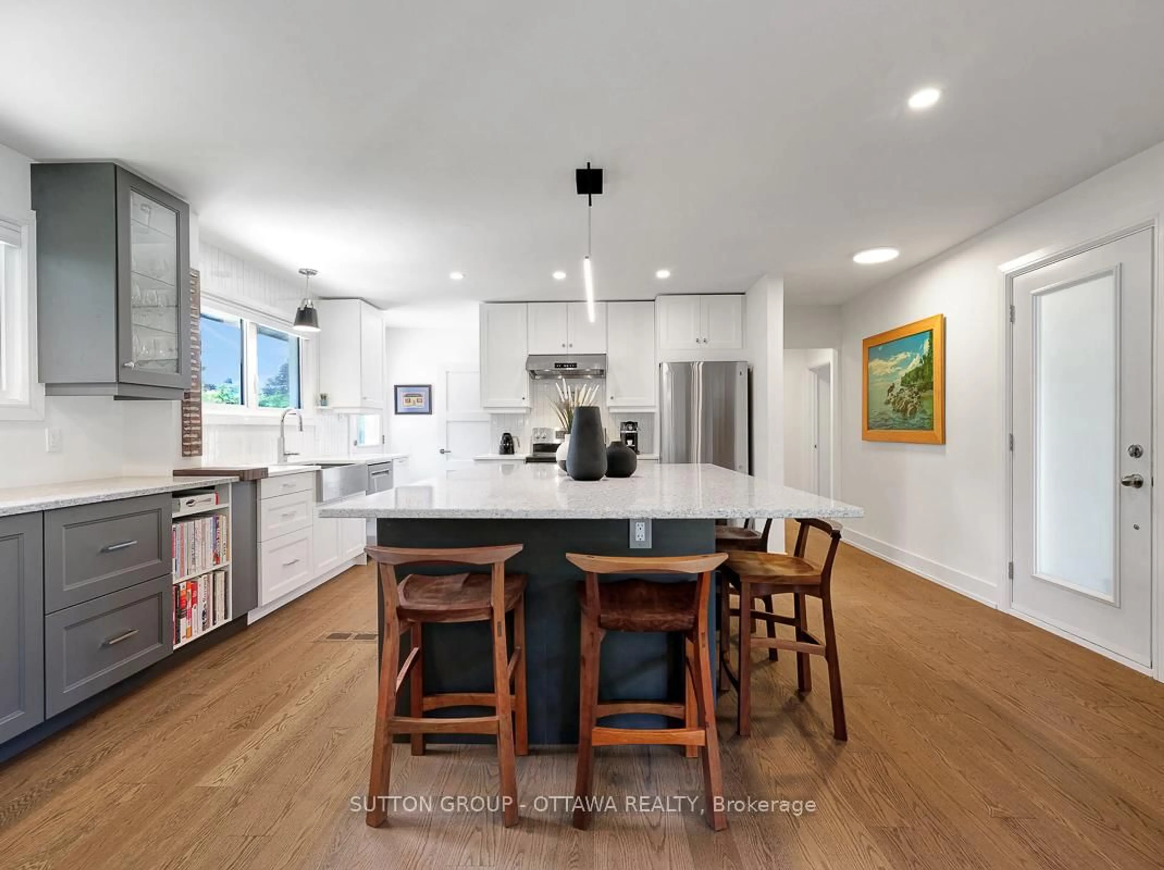 Open concept kitchen, unknown for 1162 Deer Park Rd, Ottawa Ontario K2E 6H3