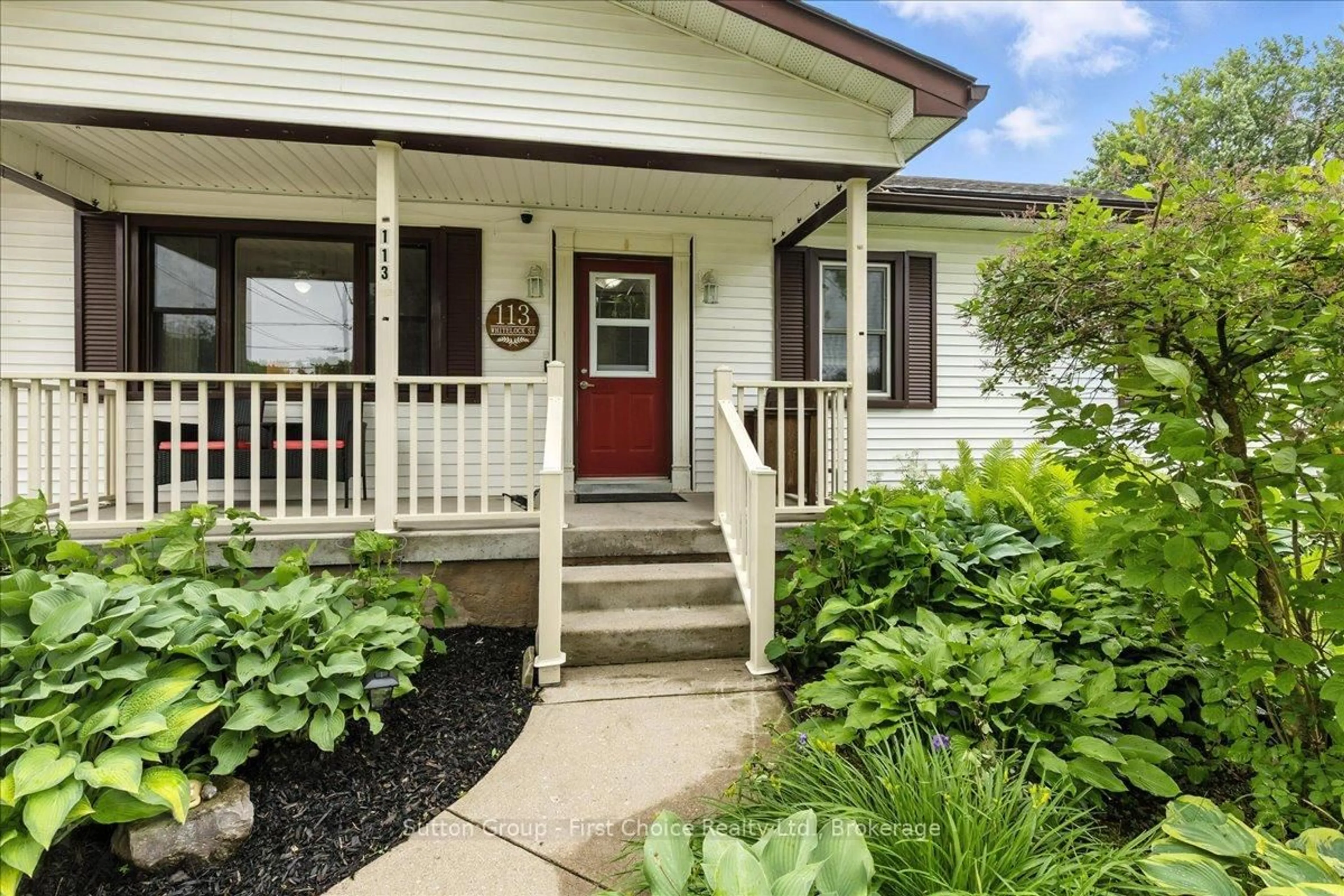 Home with vinyl exterior material, street for 113 Whitelock St, Stratford Ontario N5A 1T2