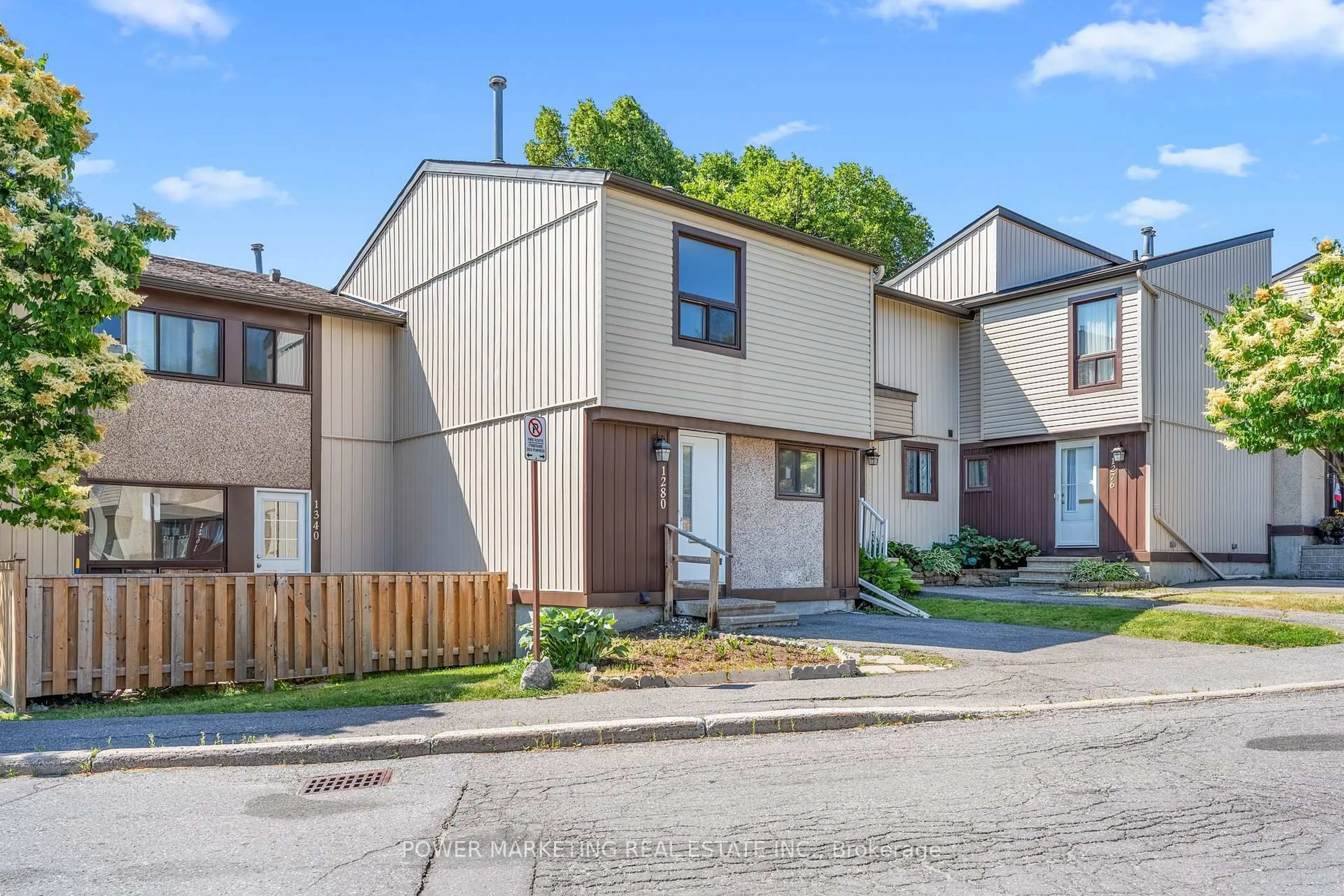 Unknown for 1280 BETHAMY Lane, Ottawa Ontario K1J 8P3