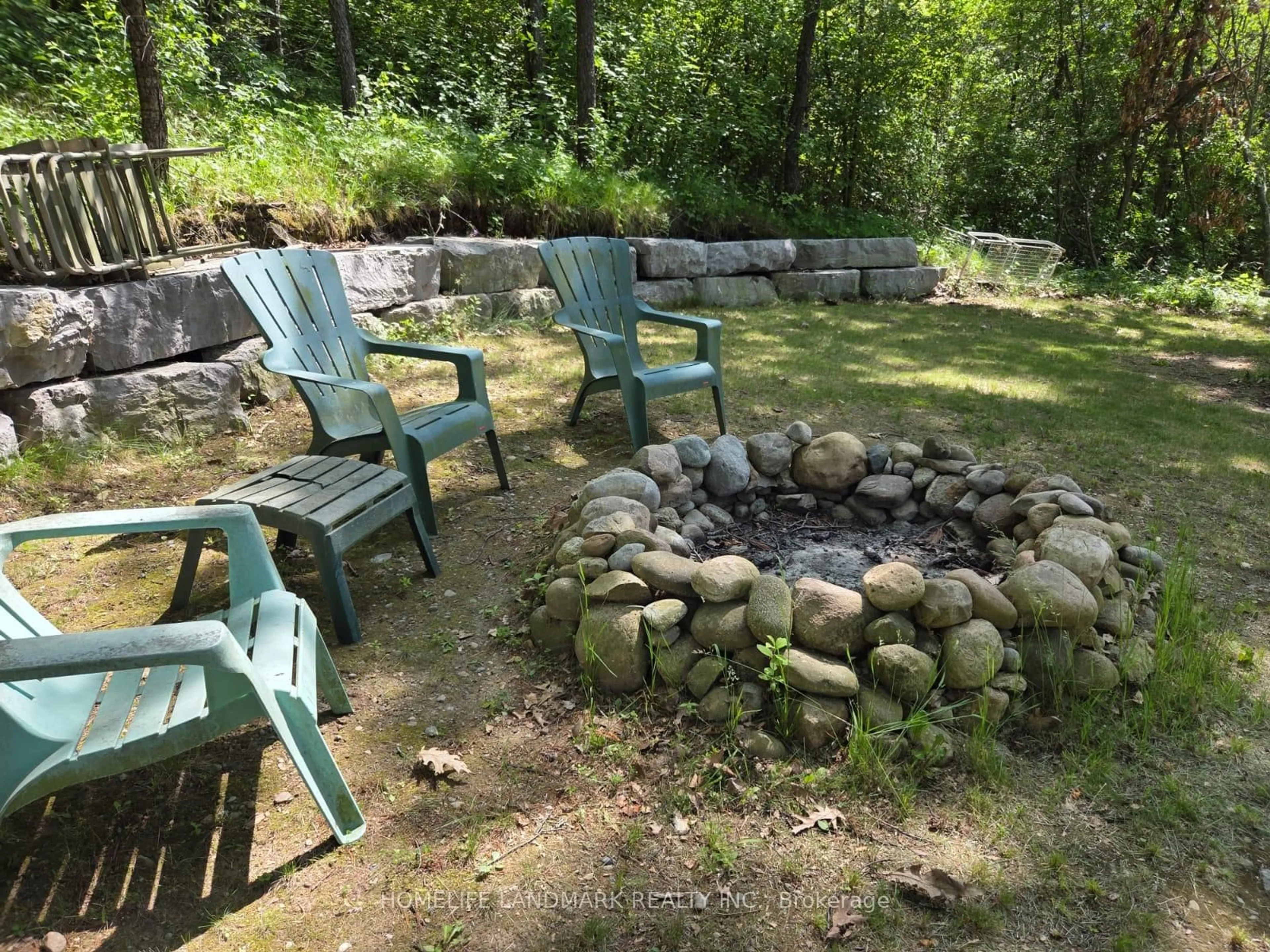 Patio, unknown for 8018 Taits Beach Rd #125, Hamilton Township Ontario K0L 1E0