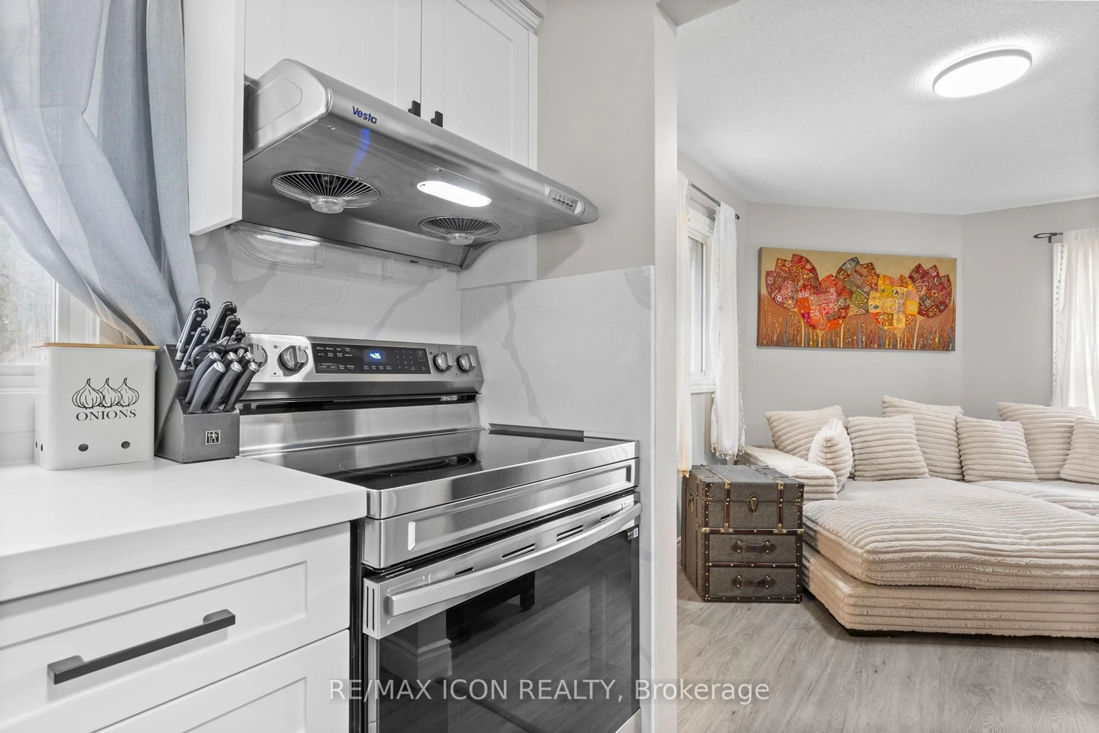 Open concept kitchen, ceramic/tile floor for 30 Hugo Cres #210, Kitchener Ontario N2M 3Z2