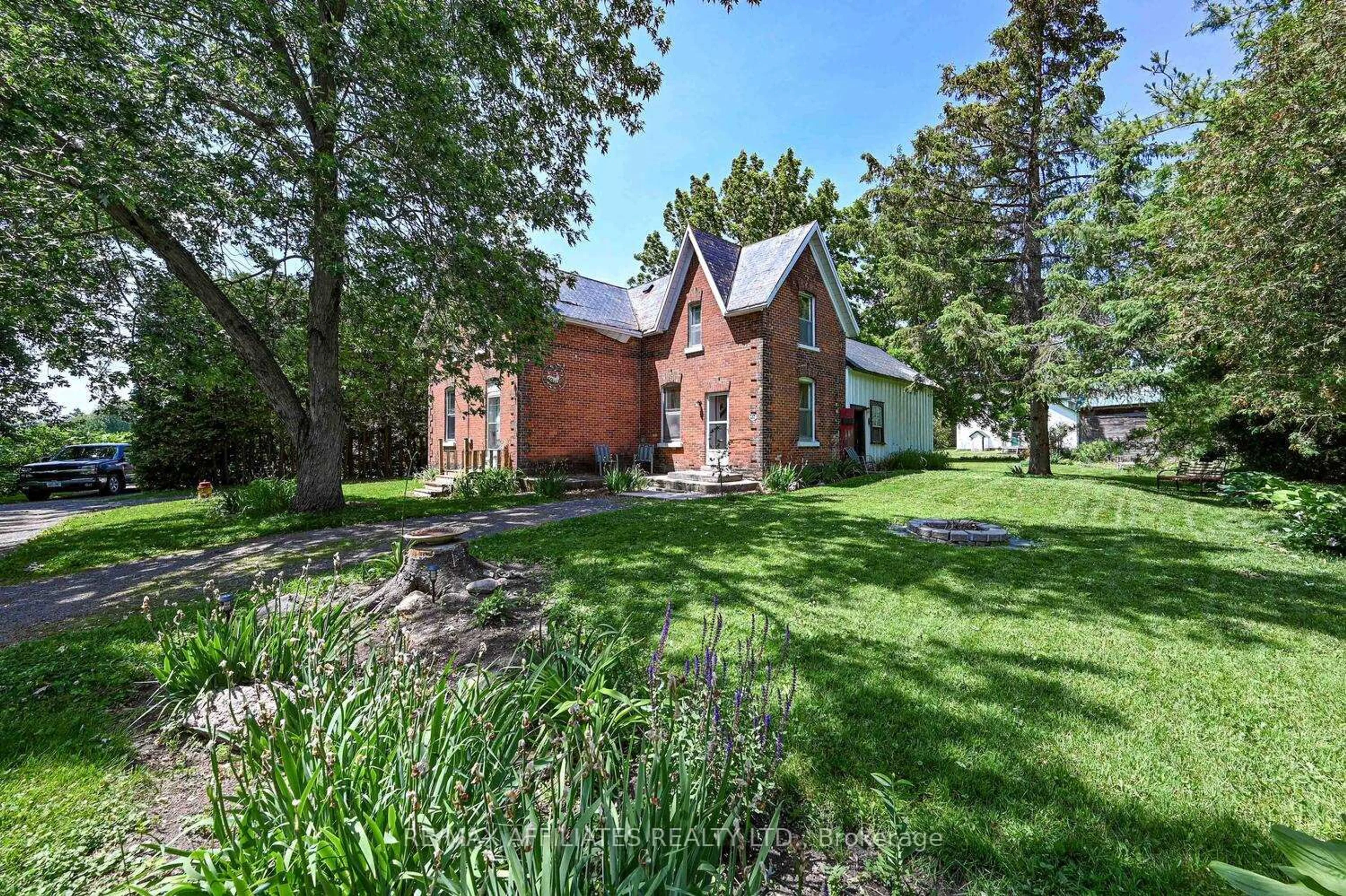 Home with brick exterior material, street for 217 William St, Merrickville-Wolford Ontario K0G 1N0