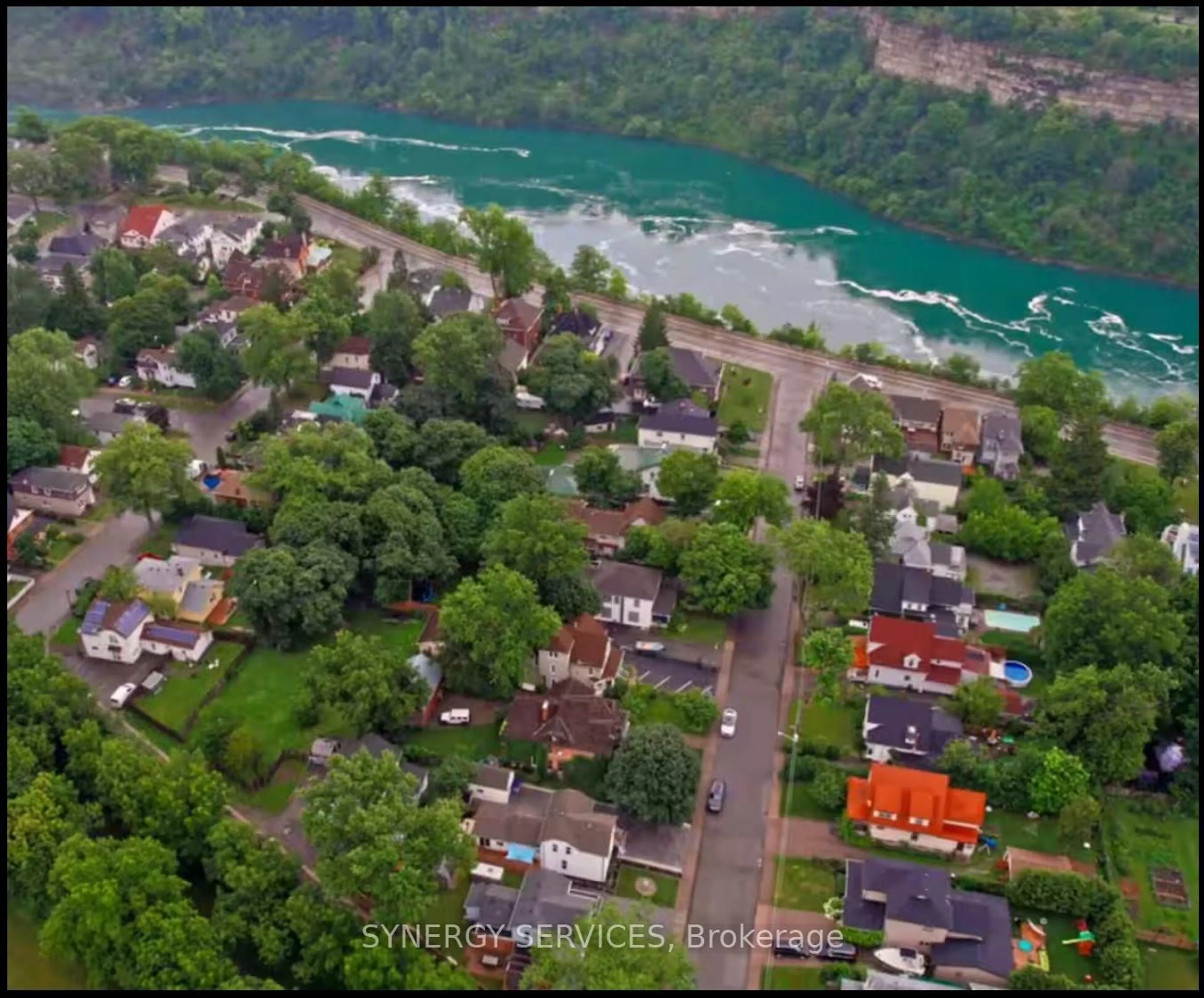 A pic from outside/outdoor area/front of a property/back of a property/a pic from drone, street for 4347 Simcoe St, Niagara Falls Ontario L2E 1T5