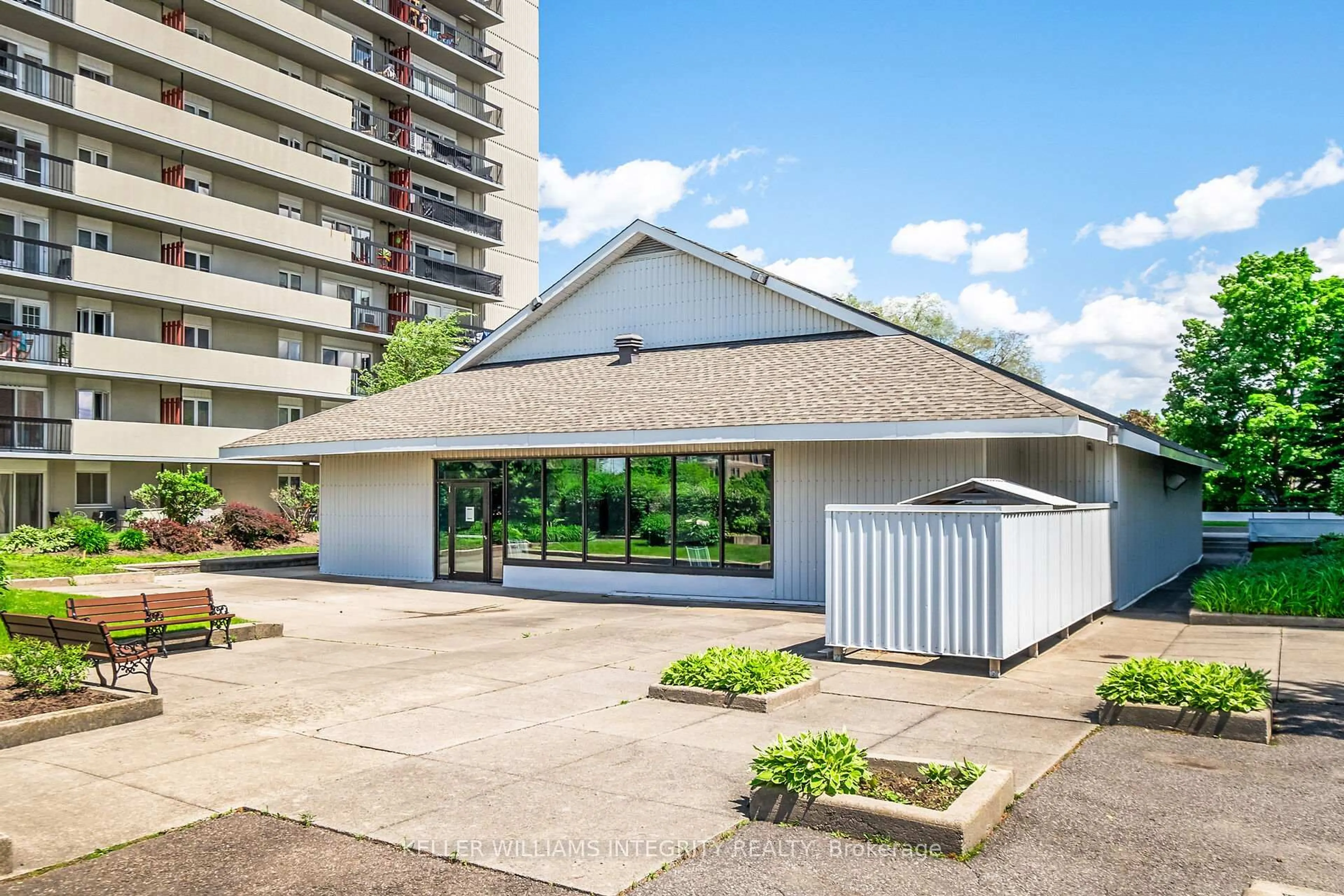 Unknown for 158A Mcarthur Ave #408, Ottawa Ontario K1L 8E7