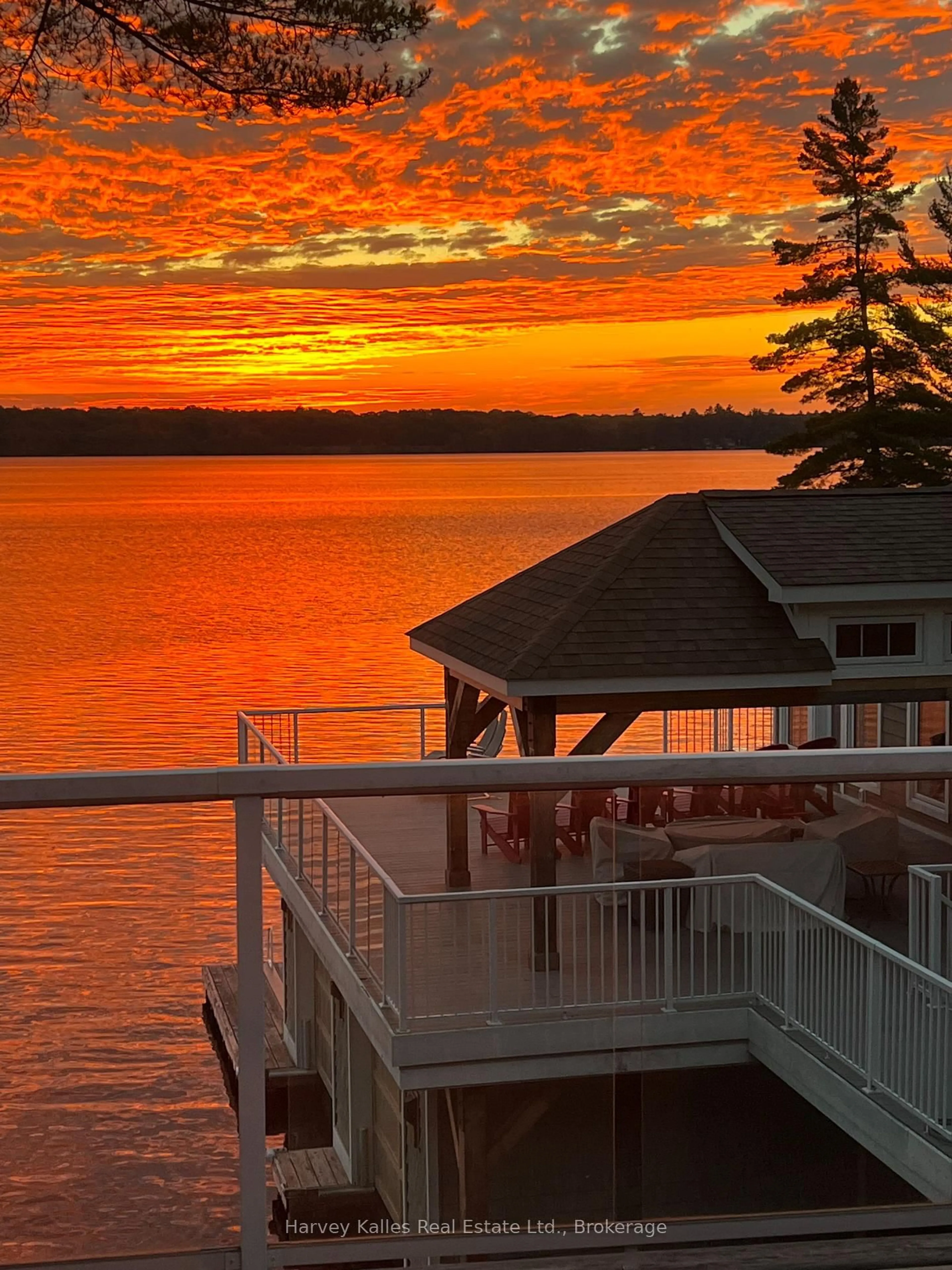 Patio, water/lake/river/ocean view for 2948 Muskoka Rd 169, Muskoka Lakes Ontario P0C 1A0